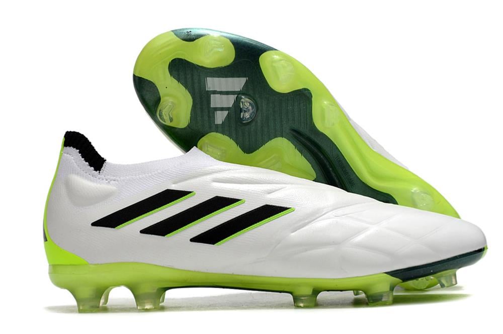 Copa Pure FG Beyaz İpsiz