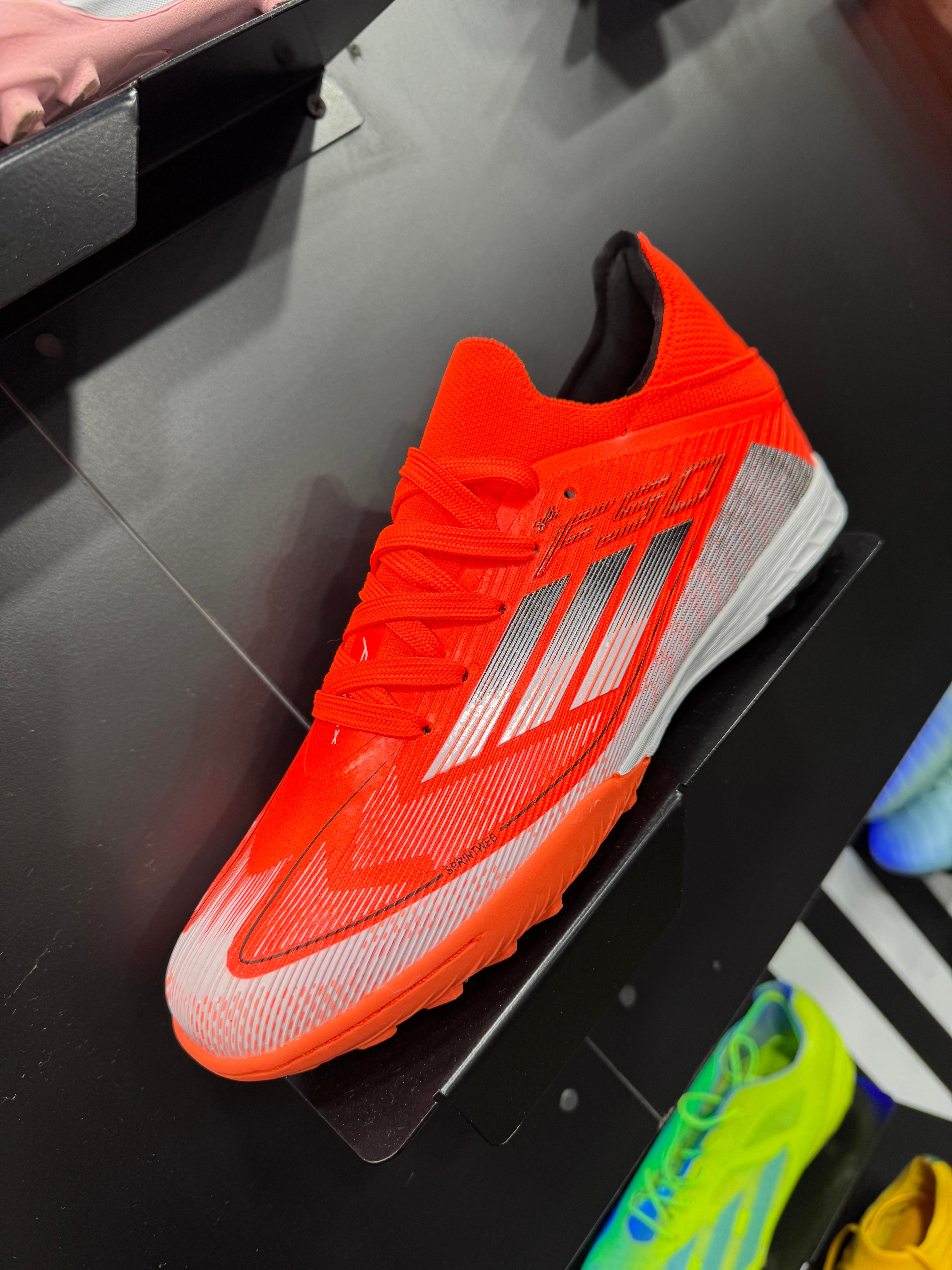 F50 Halı Saha Elit 