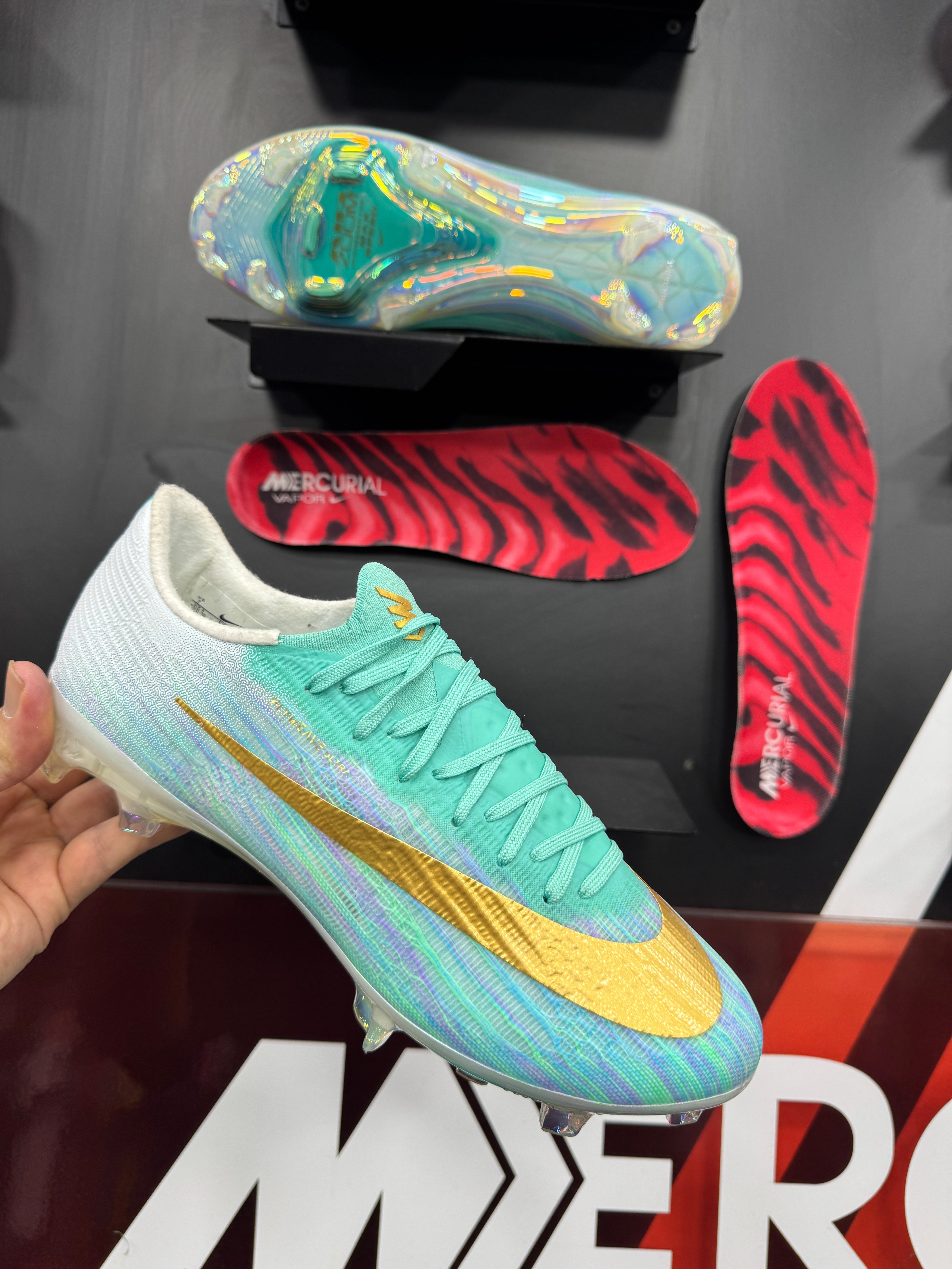 Mercurial Elit 