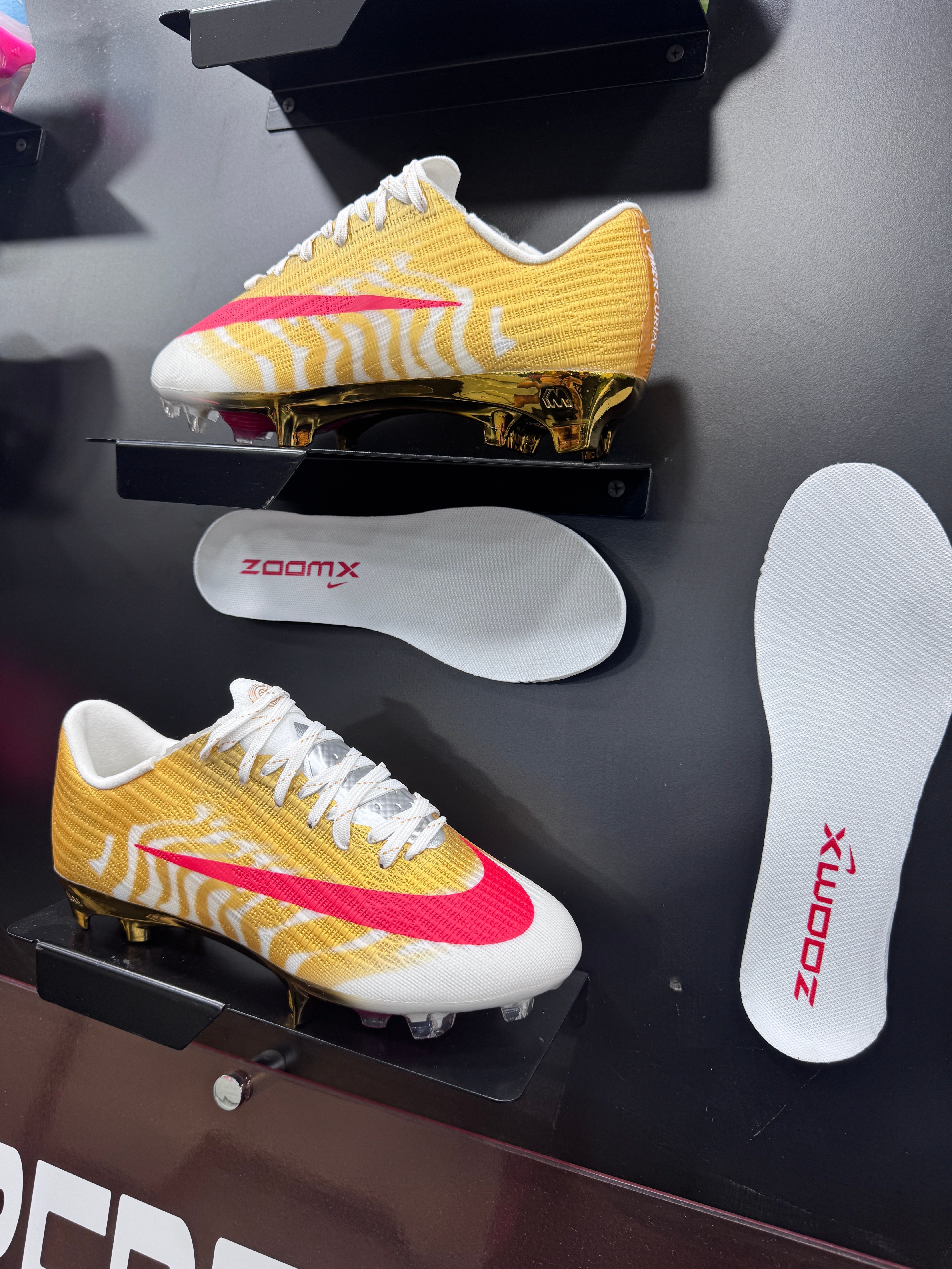 Mercurial Elit 