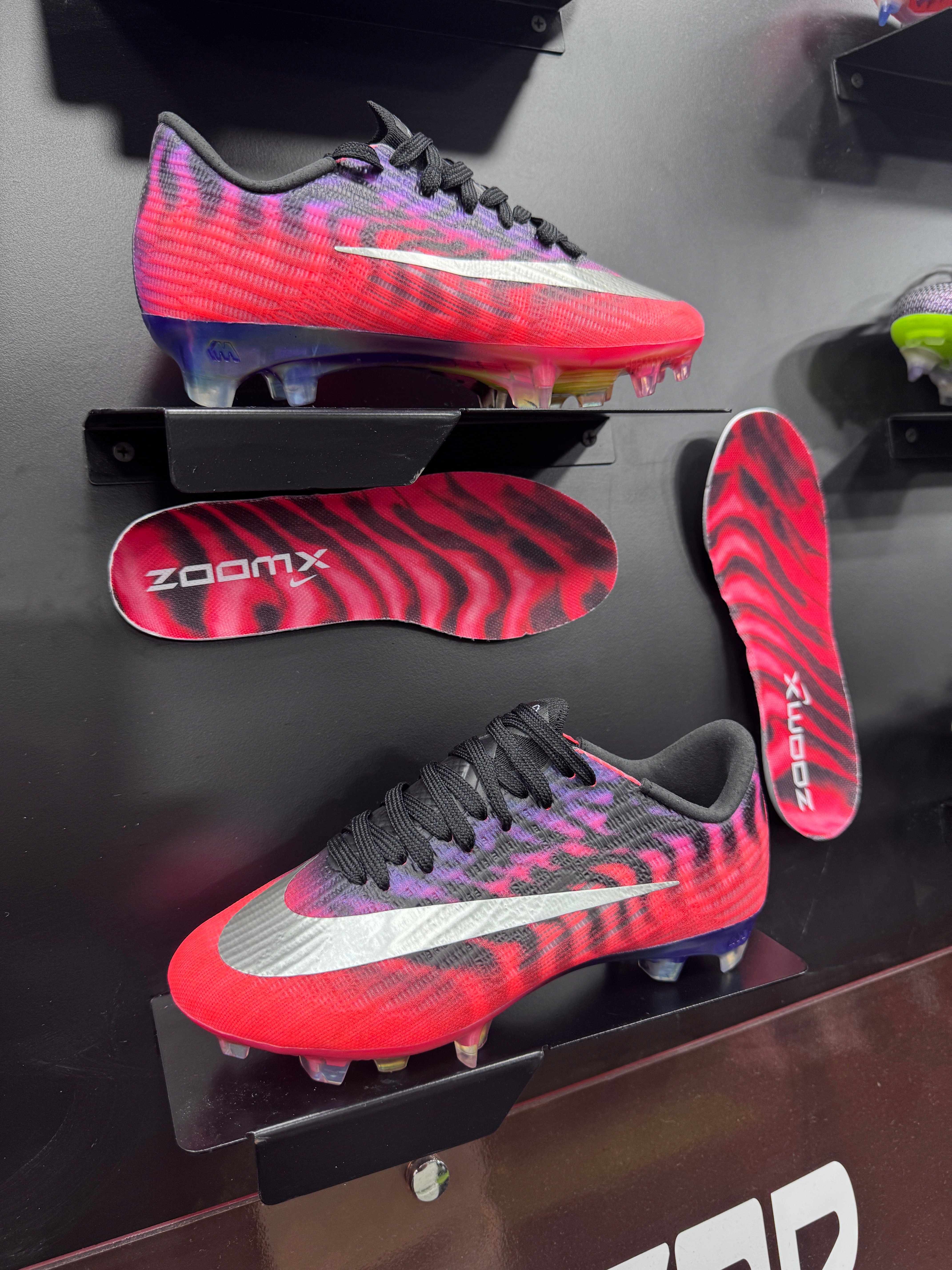 Mercurial Elit 