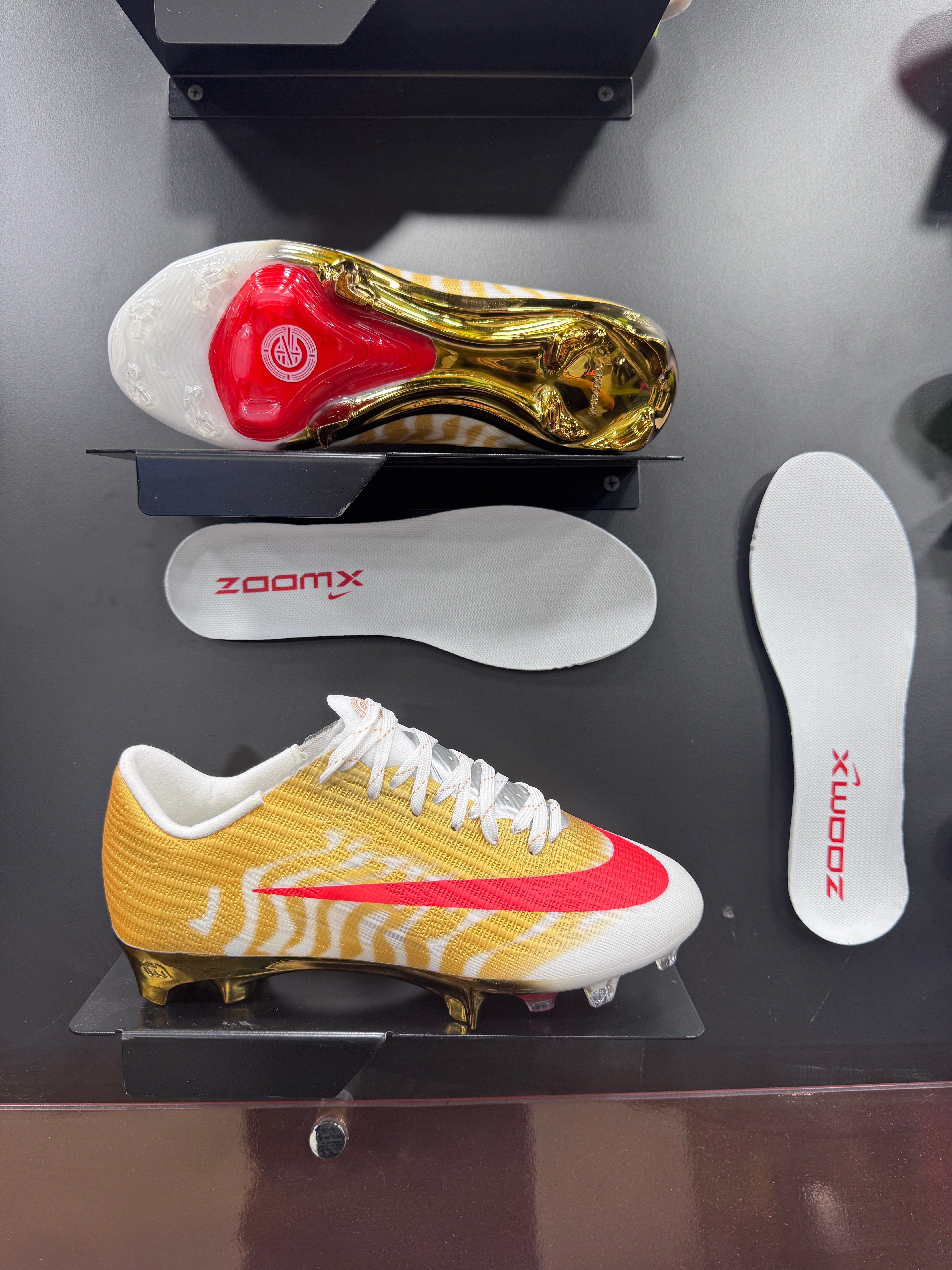 Mercurial Elit 