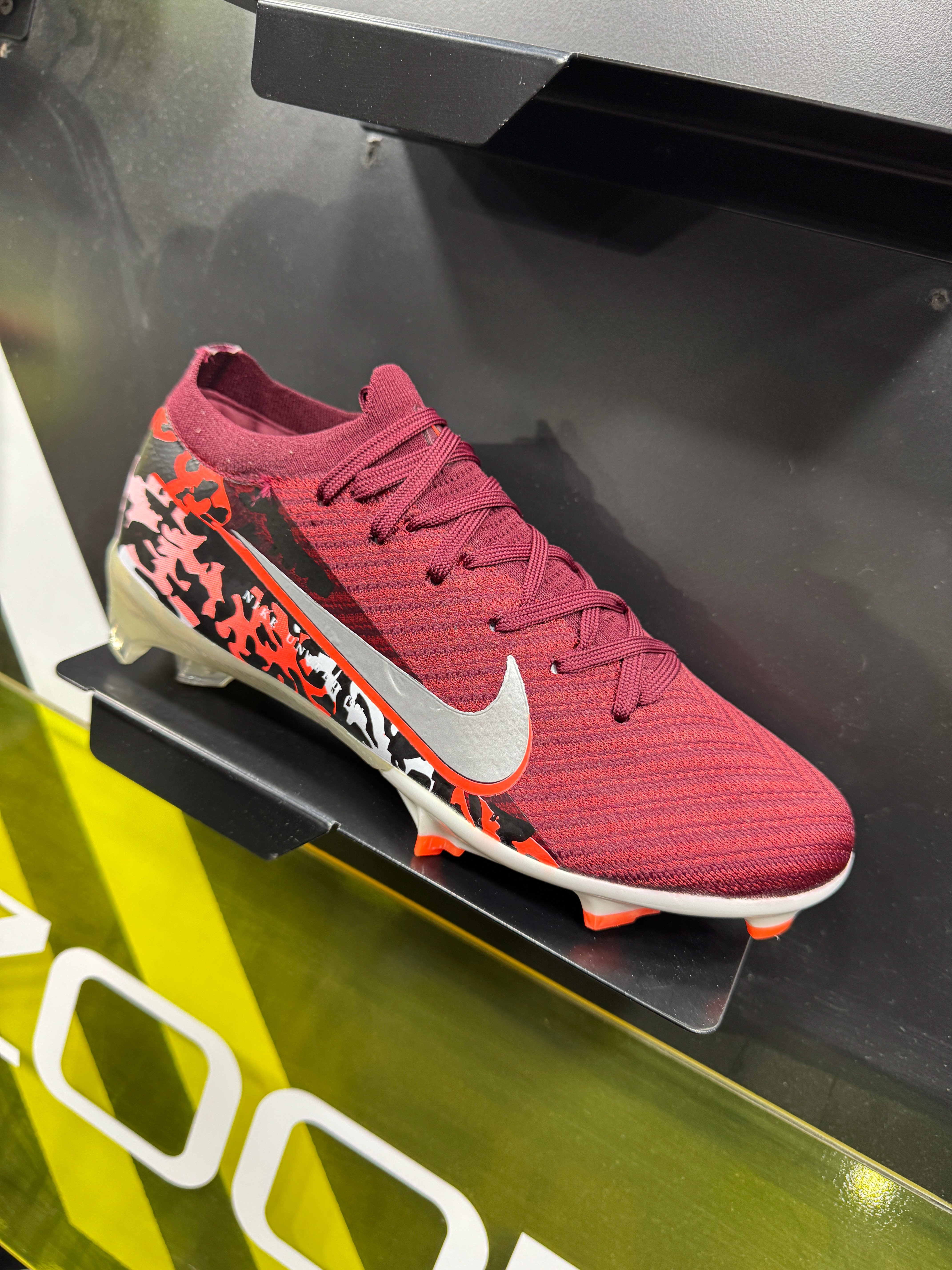 Mercurial Elit 