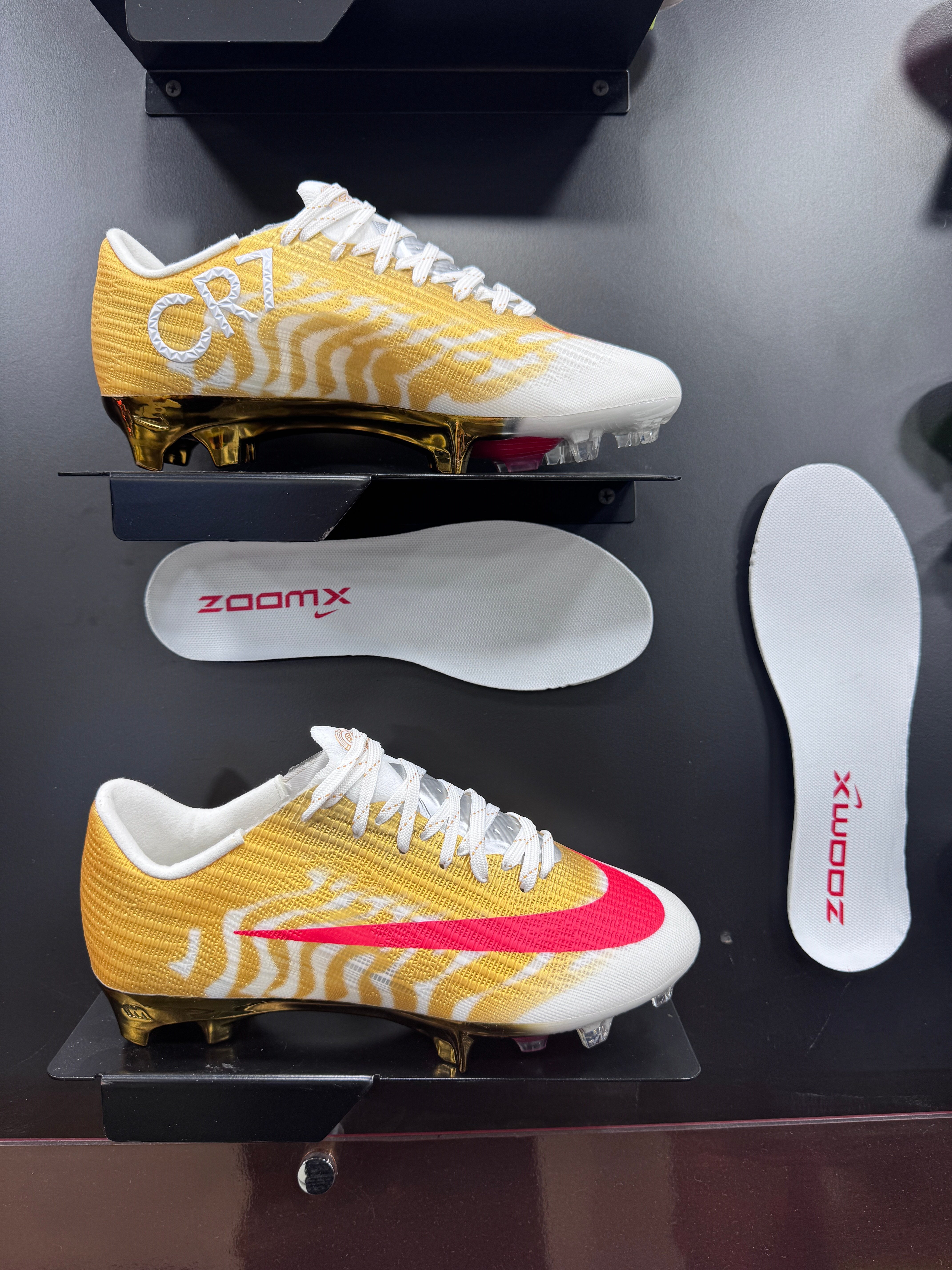 Mercurial Elit 