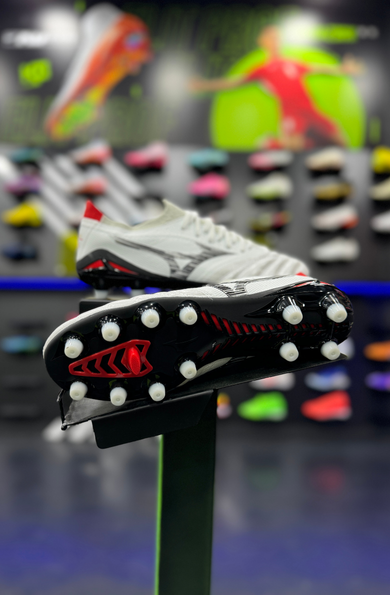 Mizuno Alpha Beyaz