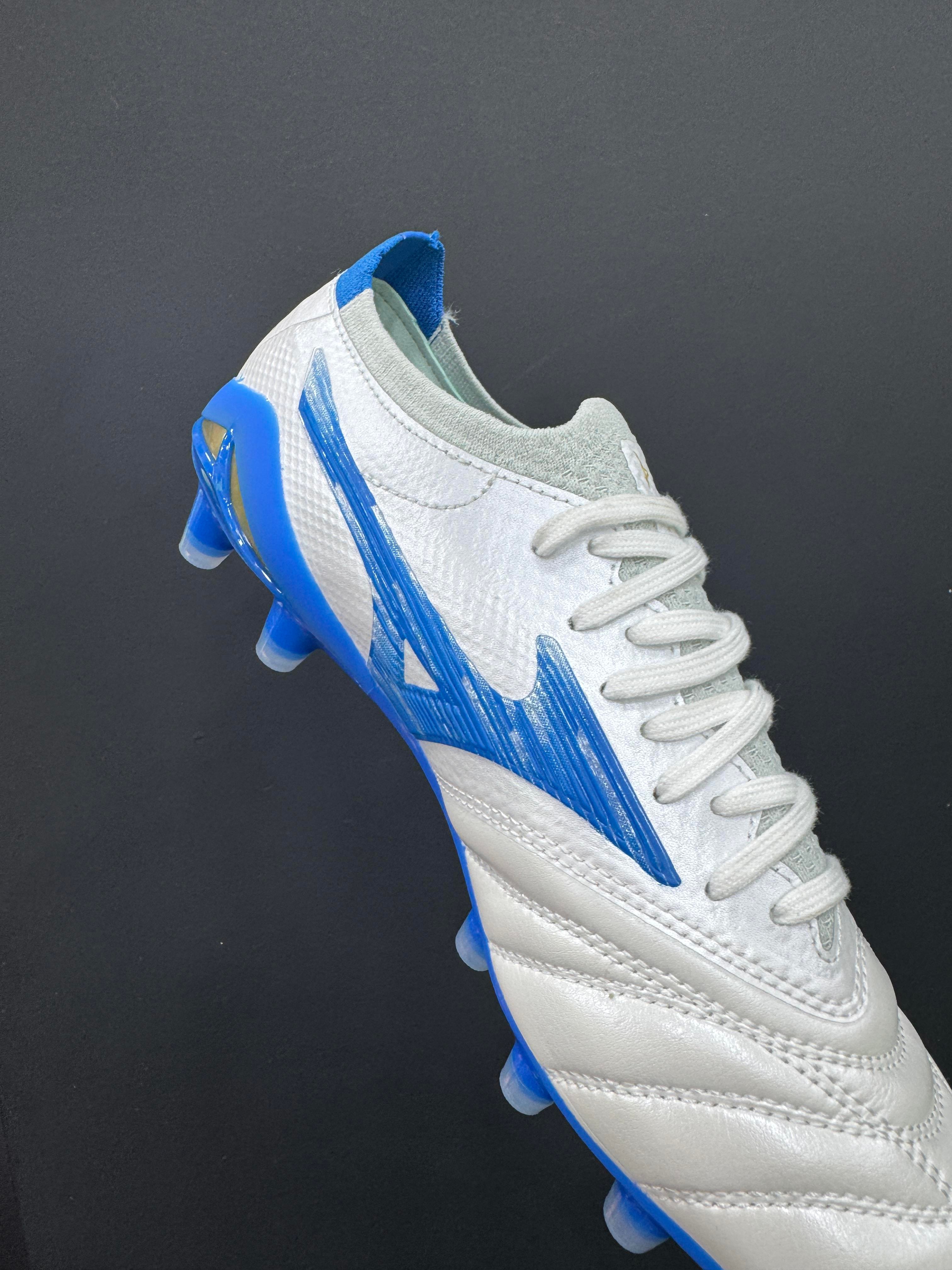 Mizuno Alpha Elit