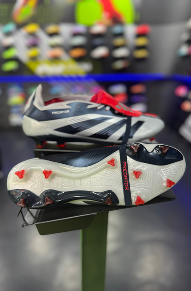 Predator Foldover FG
