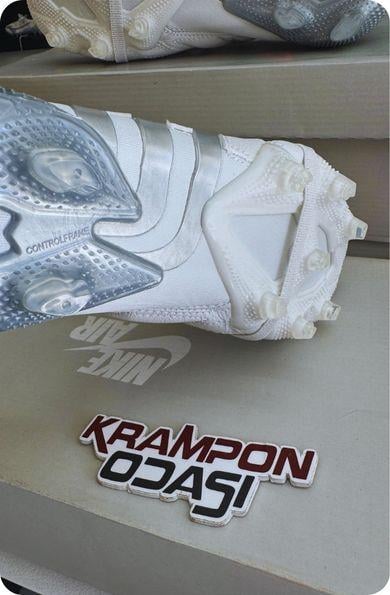 Predator Foldover Tongue FG