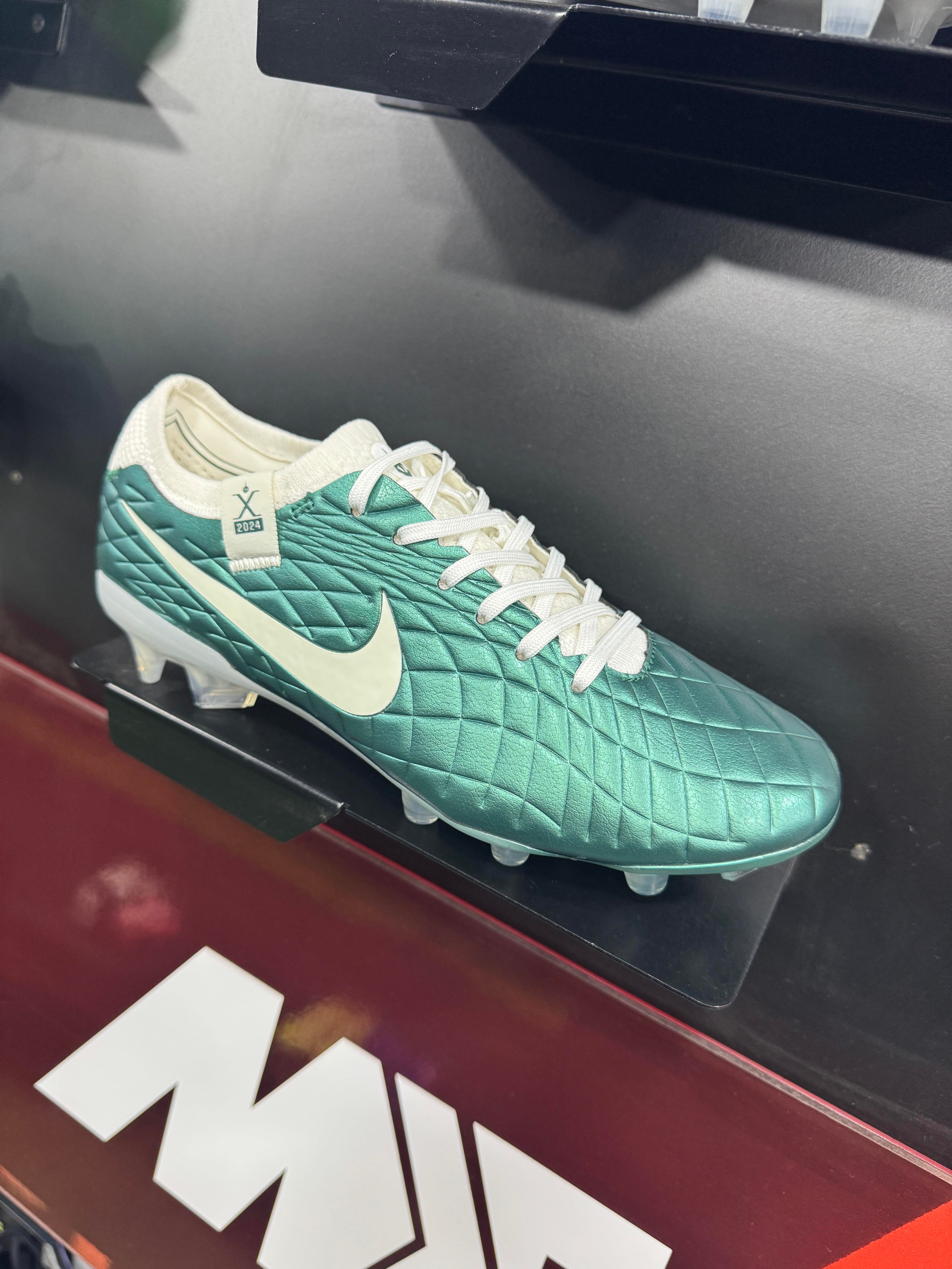 Tiempo Emerald Legend 10 FG Yeşil