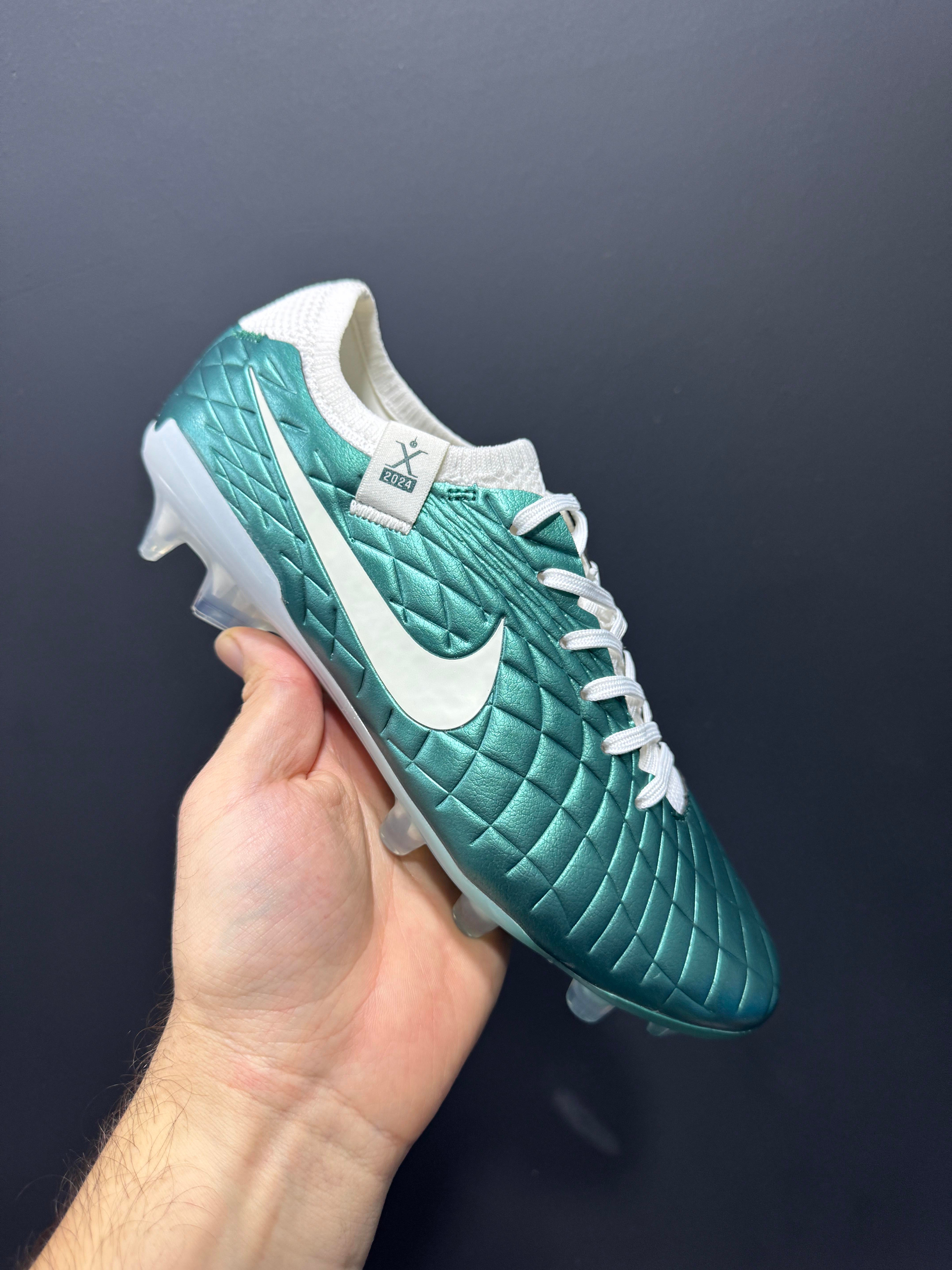 Tiempo Emerald Legend 10 FG Yeşil