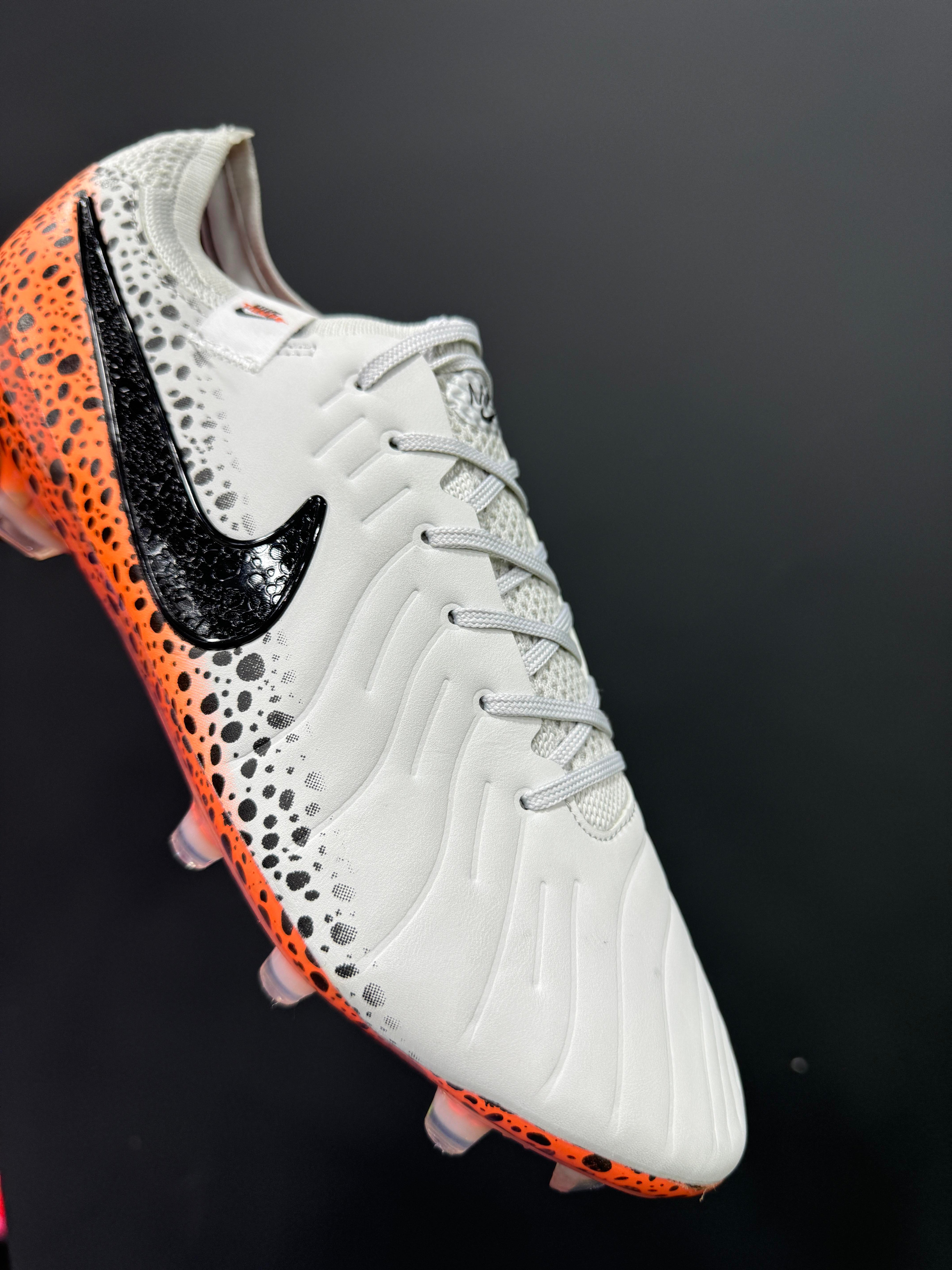 Tiempo pearl Legend 10 Elite FG