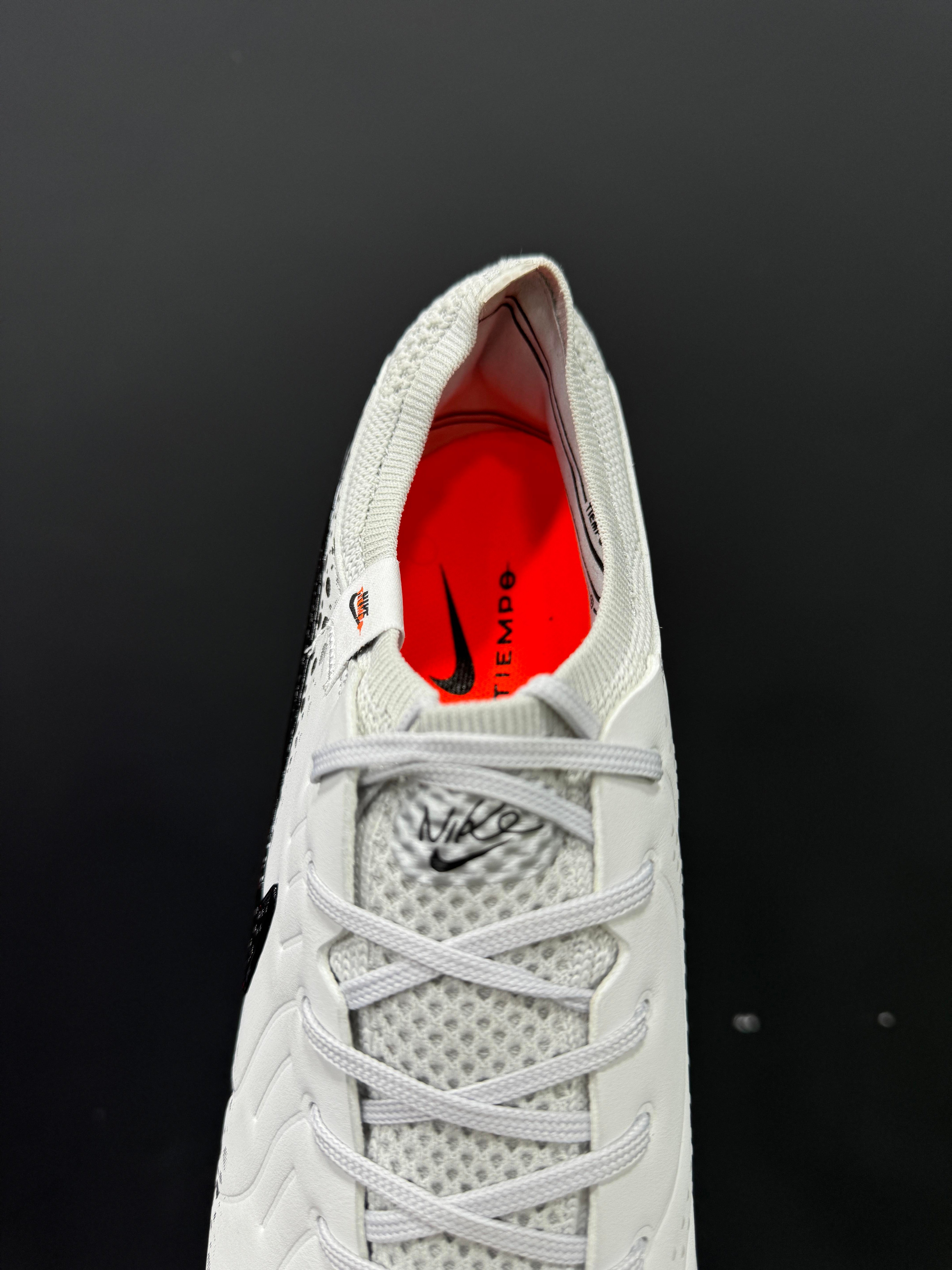Tiempo pearl Legend 10 Elite FG