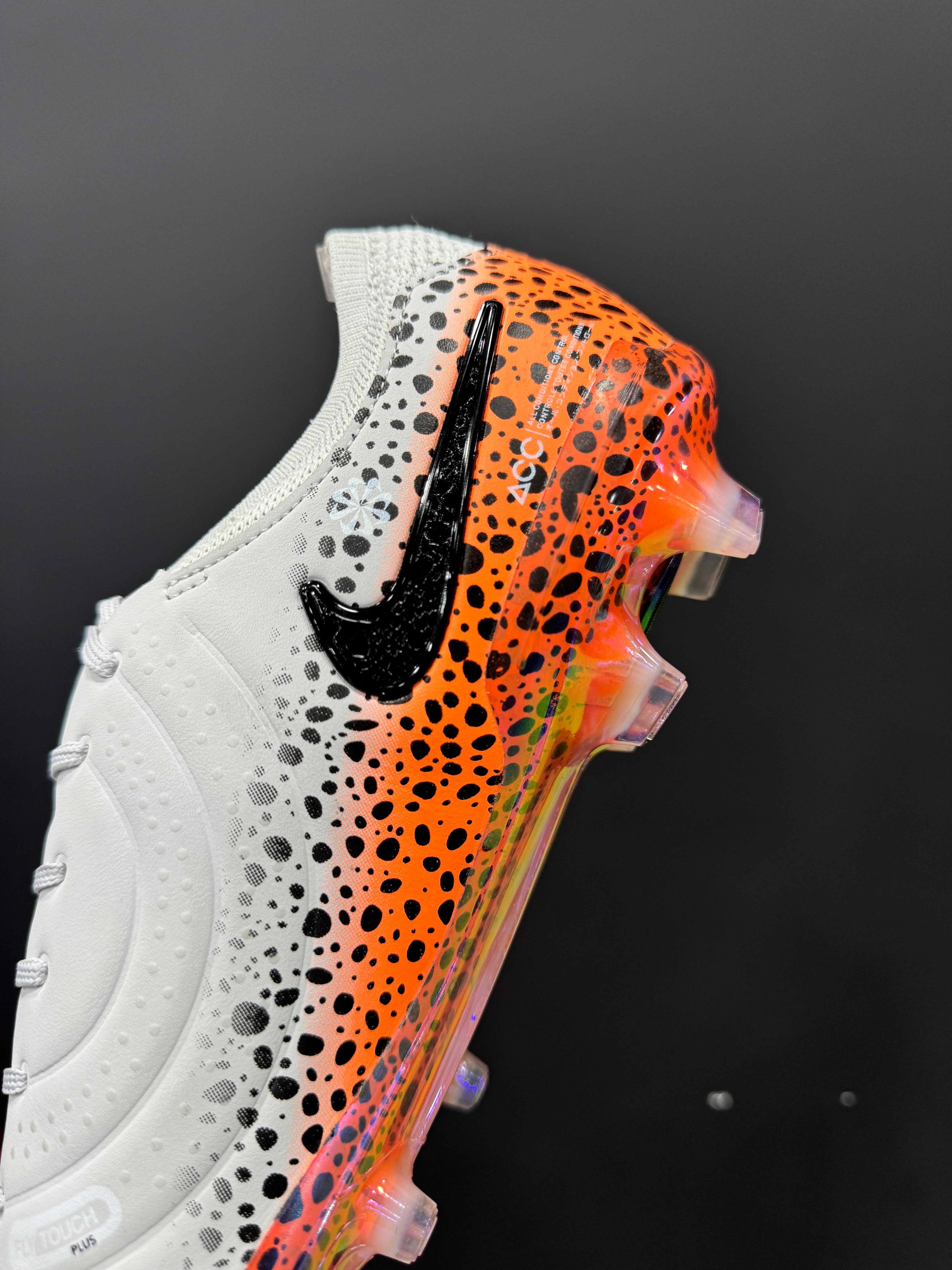 Tiempo pearl Legend 10 Elite FG