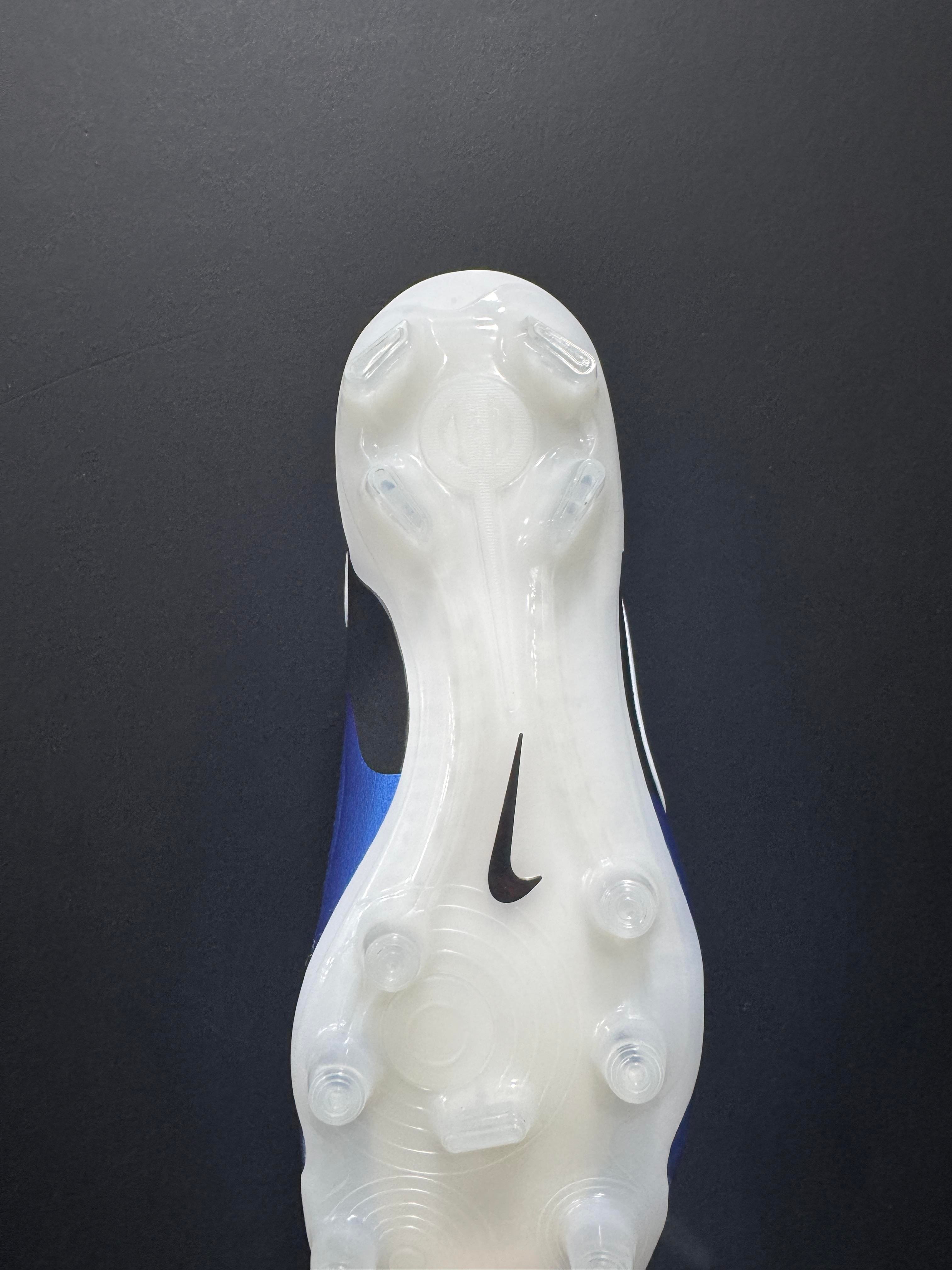 Tiempo pearl Legend 10 Elite FG