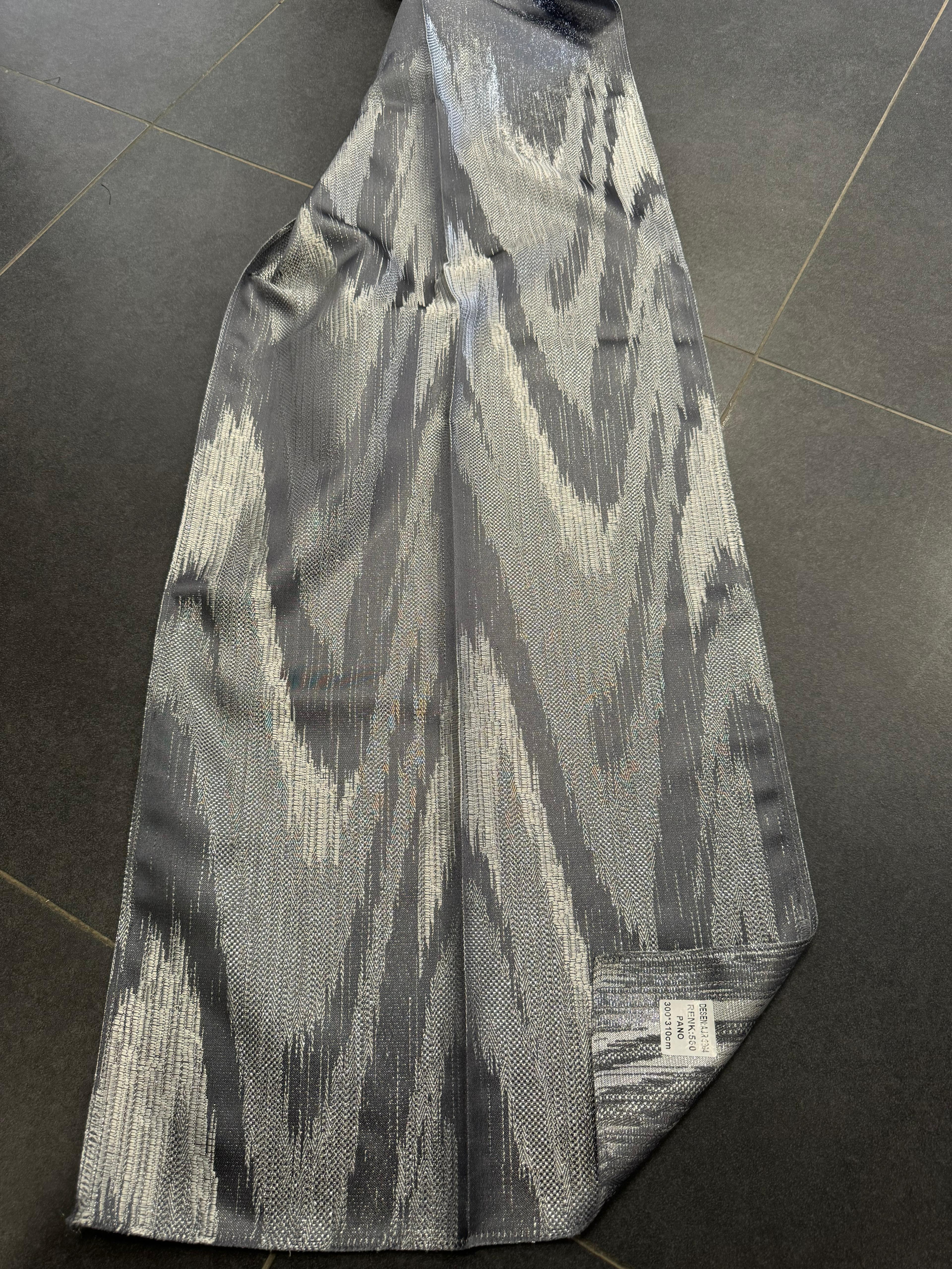 AJR 9864