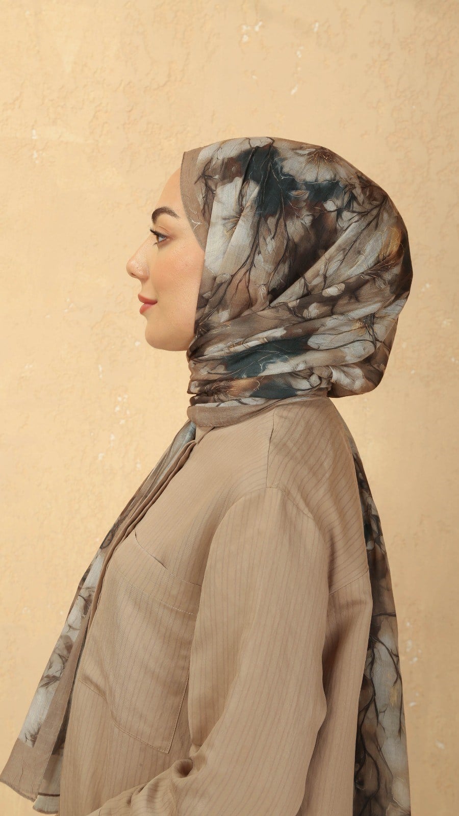Desenli Kraş Şal Siyah Camel