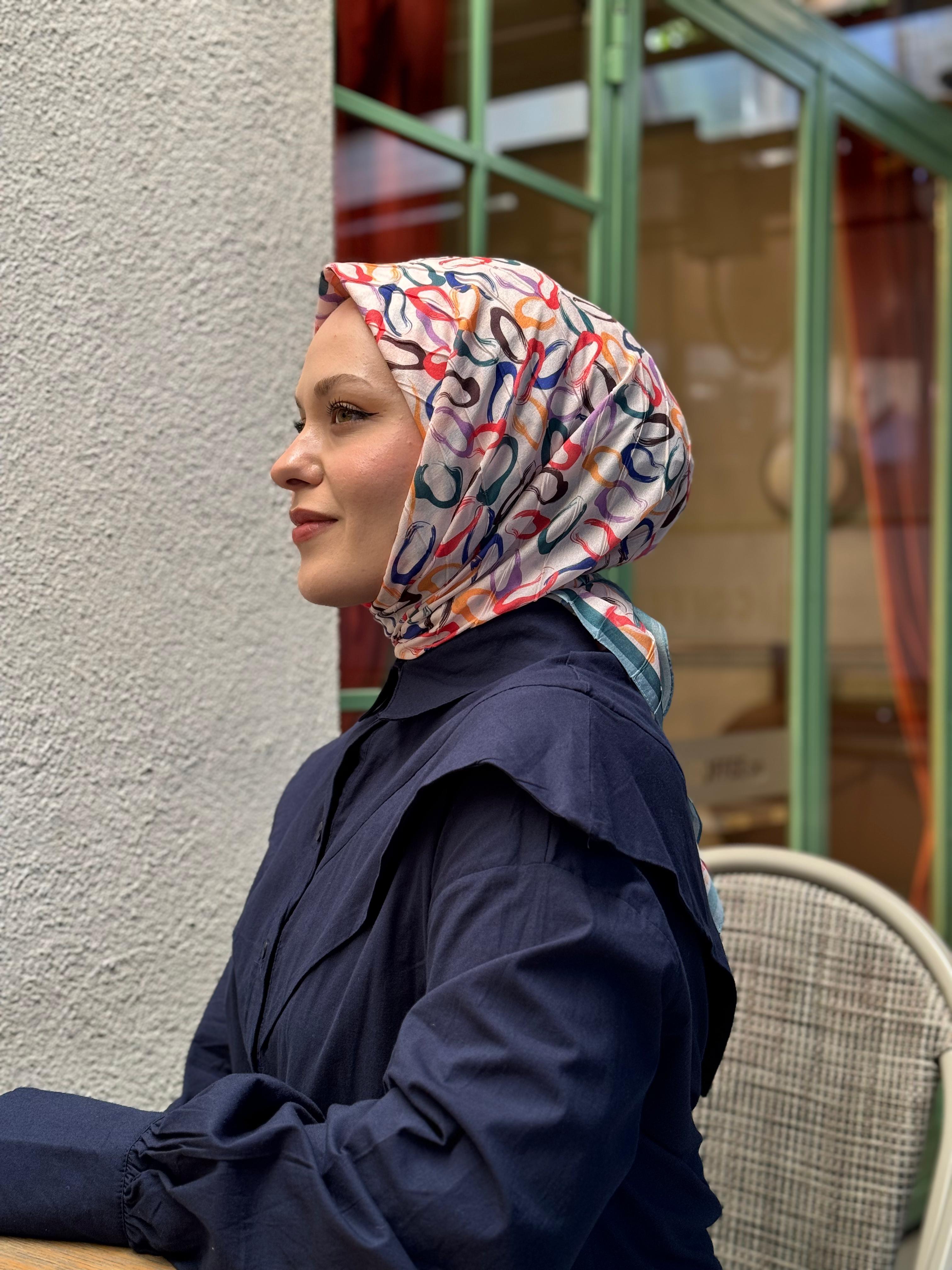 Locella Desenli Alfa Eşarp-4002