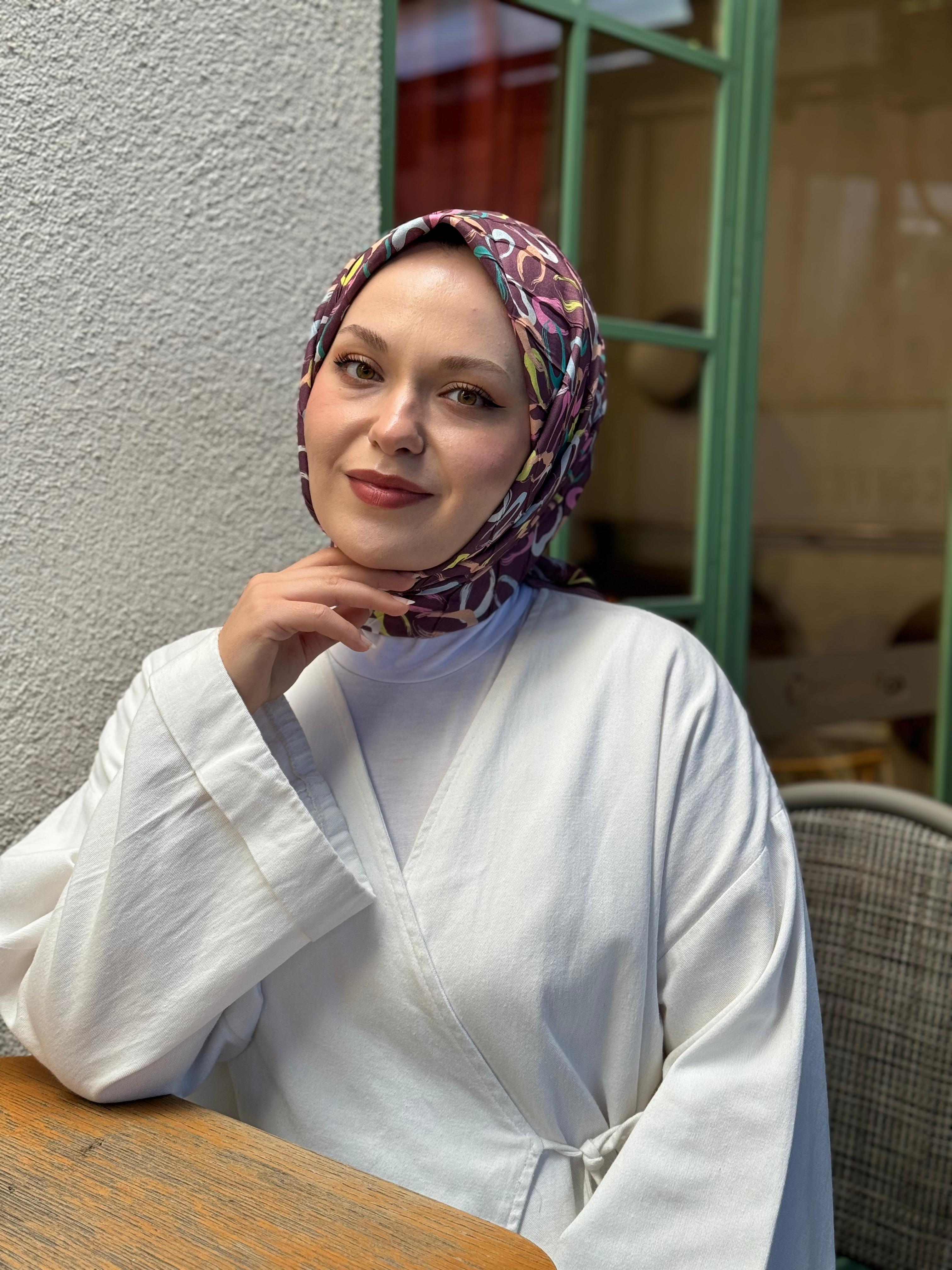 Locella Desenli Alfa Eşarp-4002