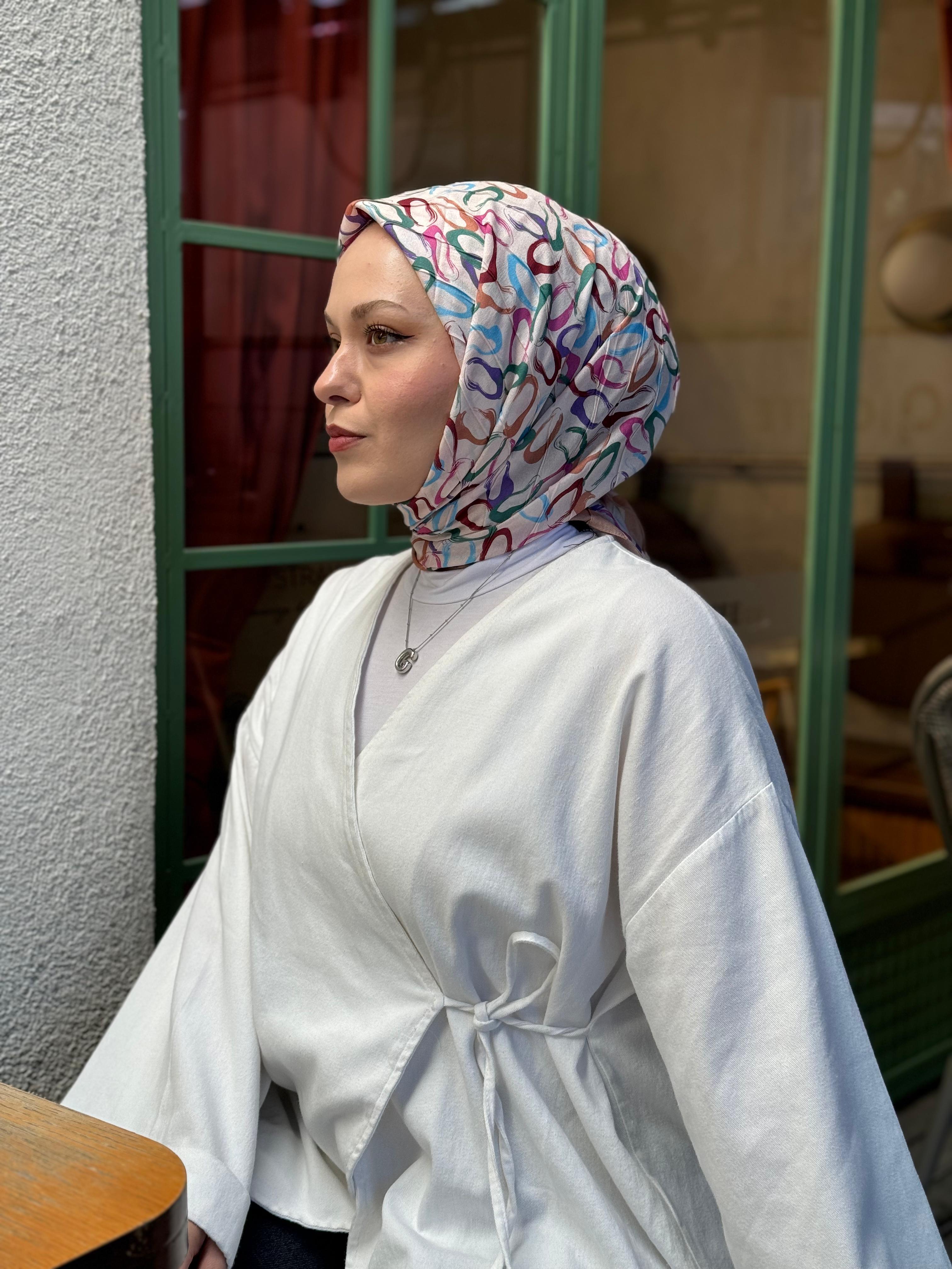 Locella Desenli Alfa Eşarp-4002