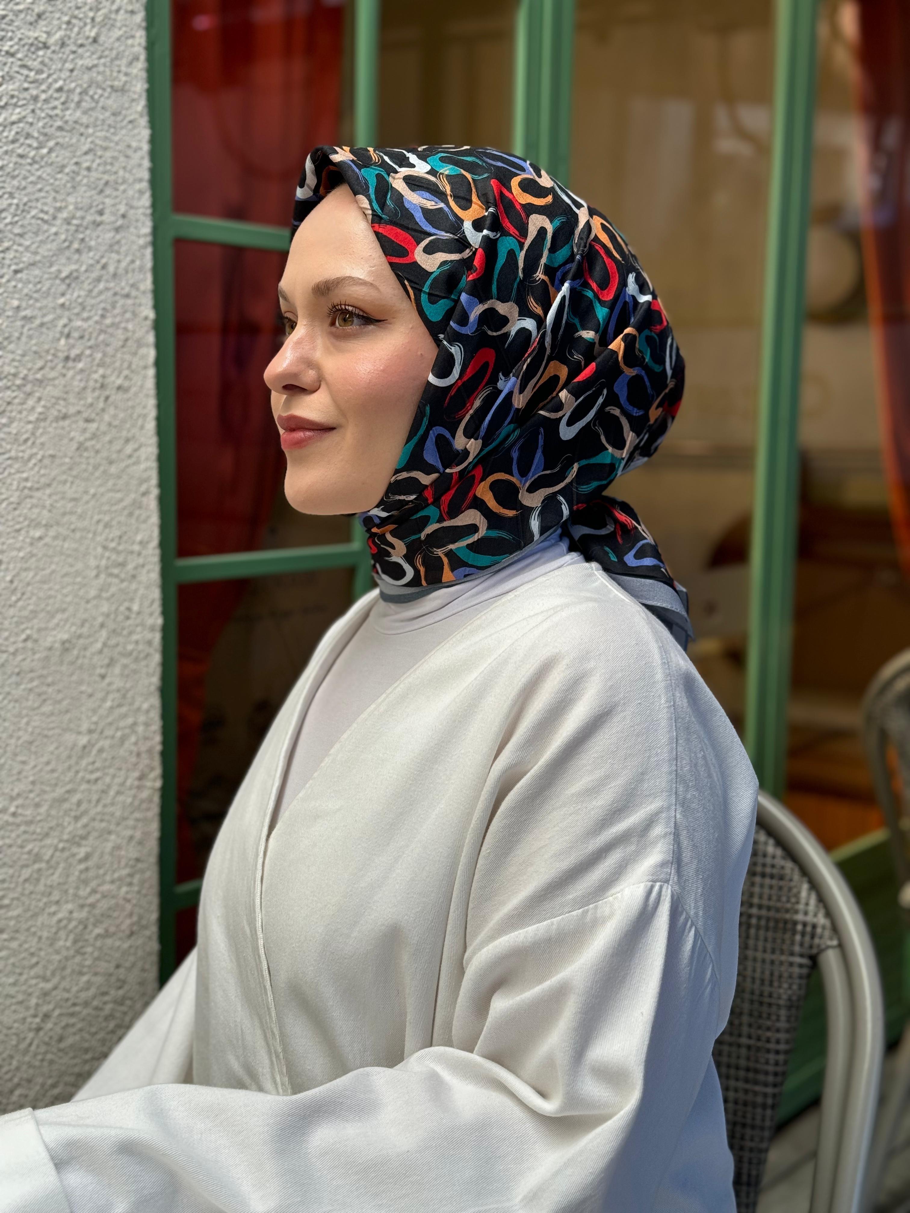 Locella Desenli Alfa Eşarp-4002