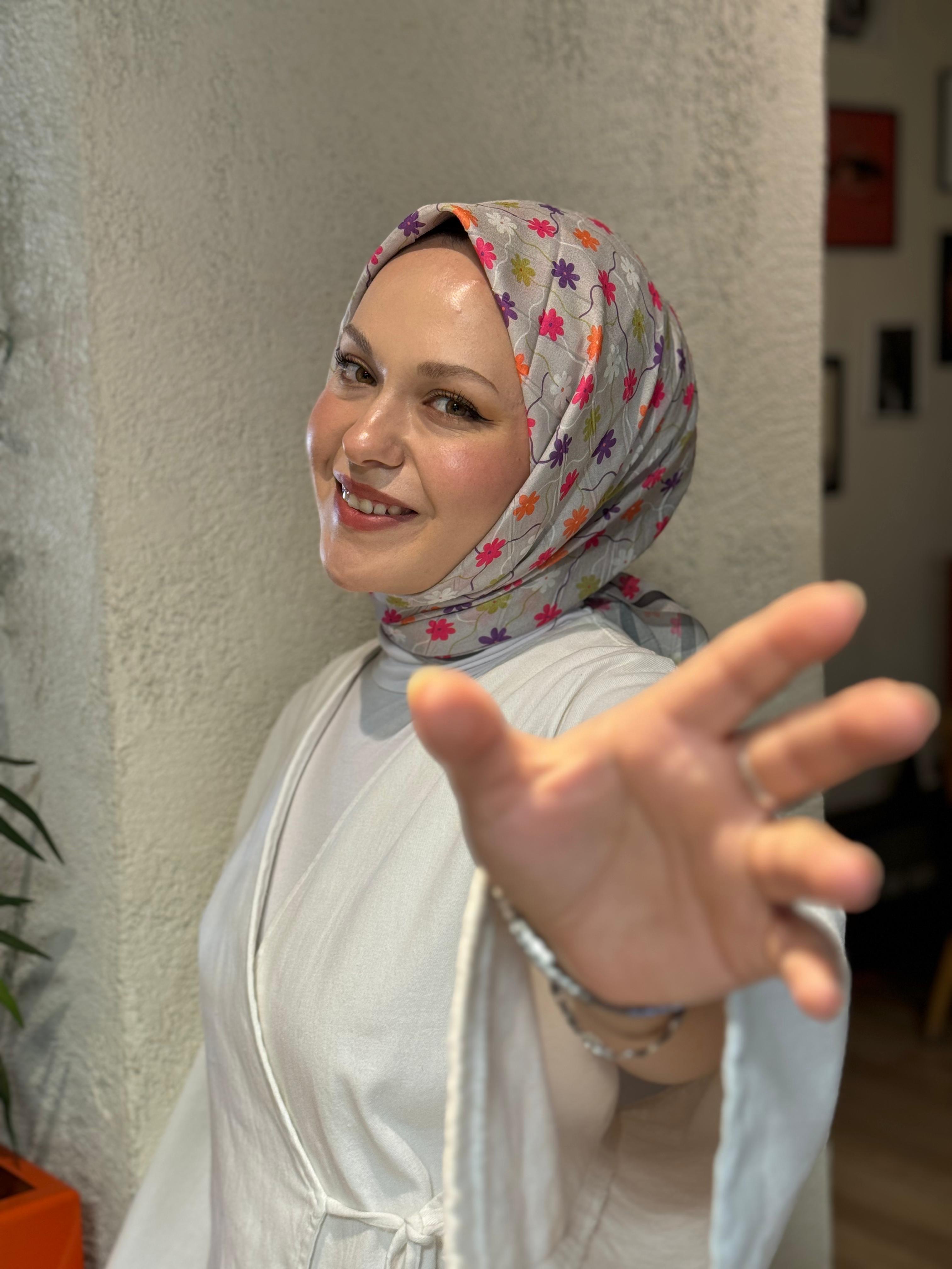 Locella Desenli Alfa Eşarp-4001