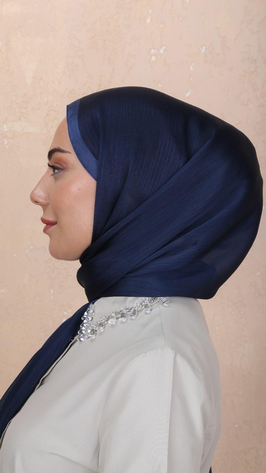 Locella İdol İpek Şal Lacivert-13