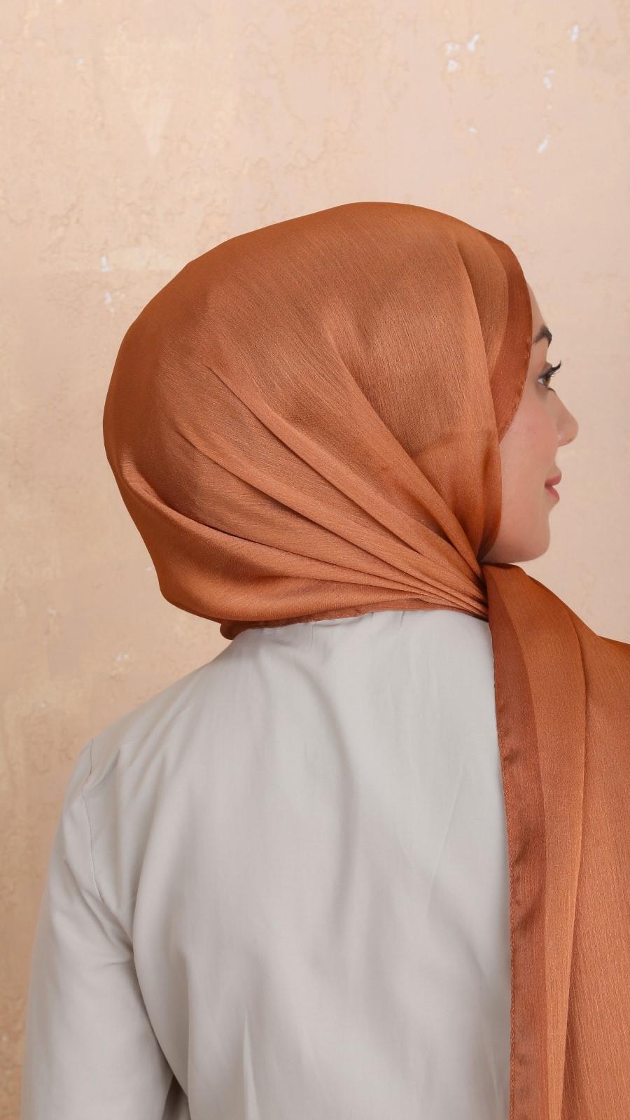 Locella İdol İpek Şal Tarçın-28