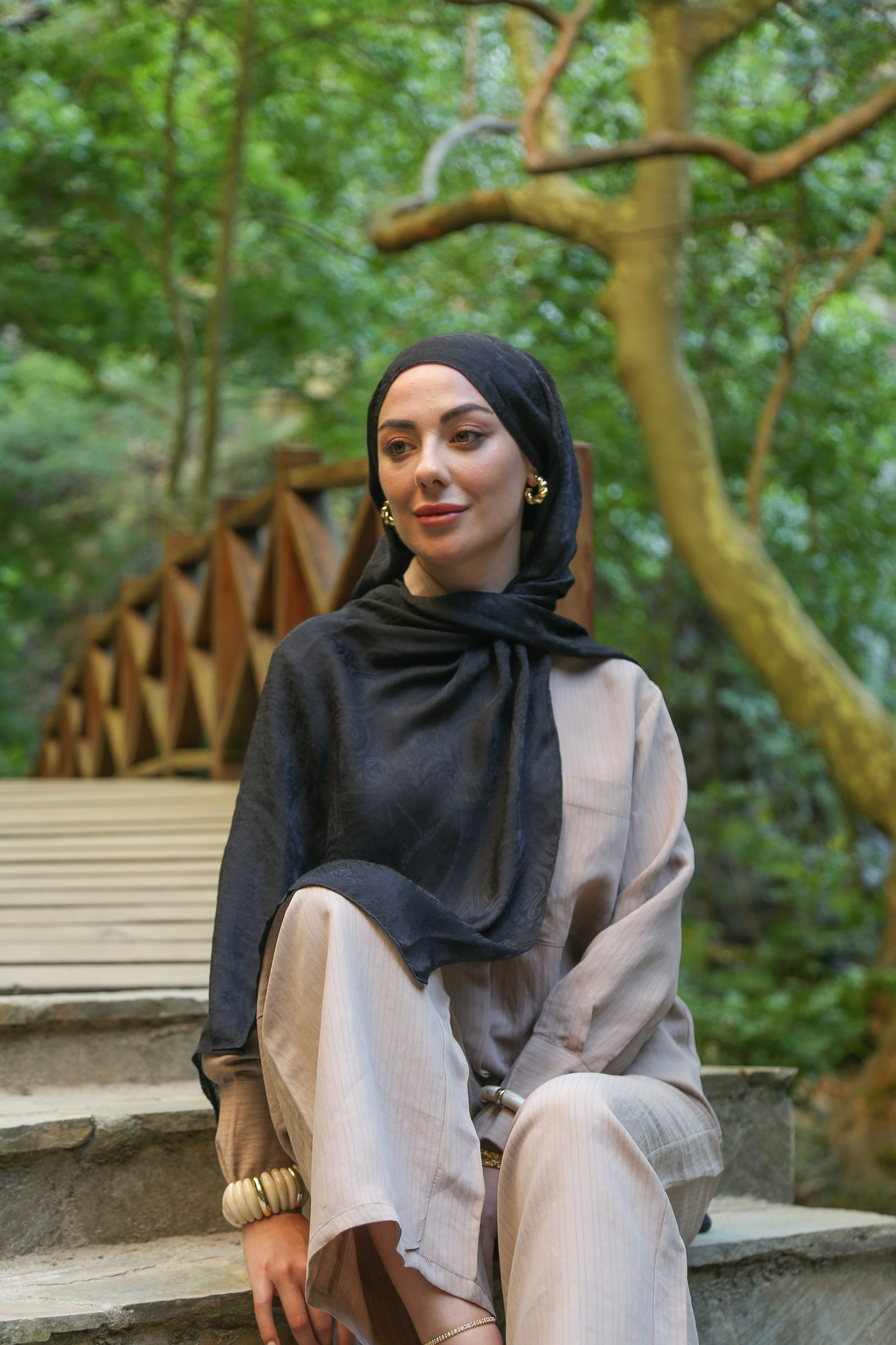Locella Jakar Şal Siyah