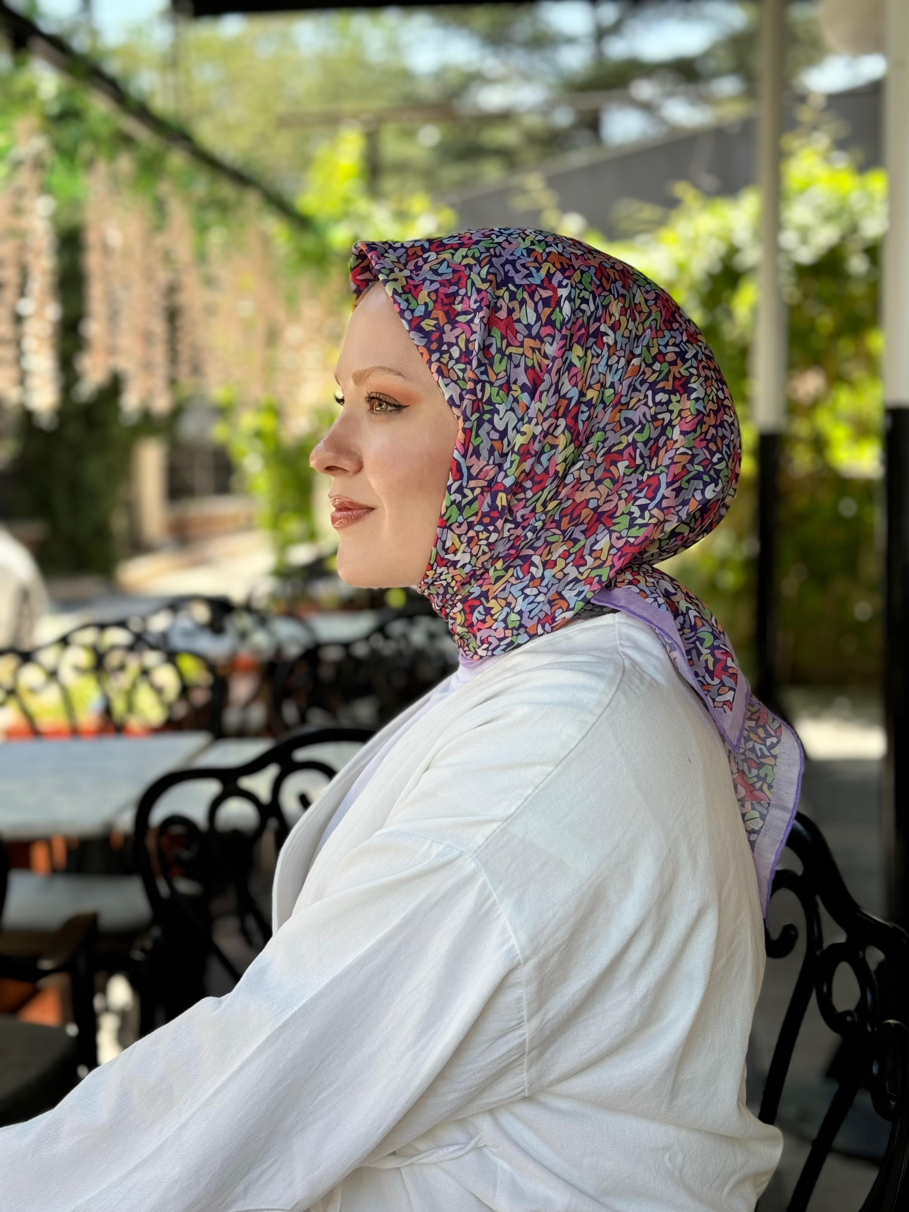 Locella Nilüfer Eşarp