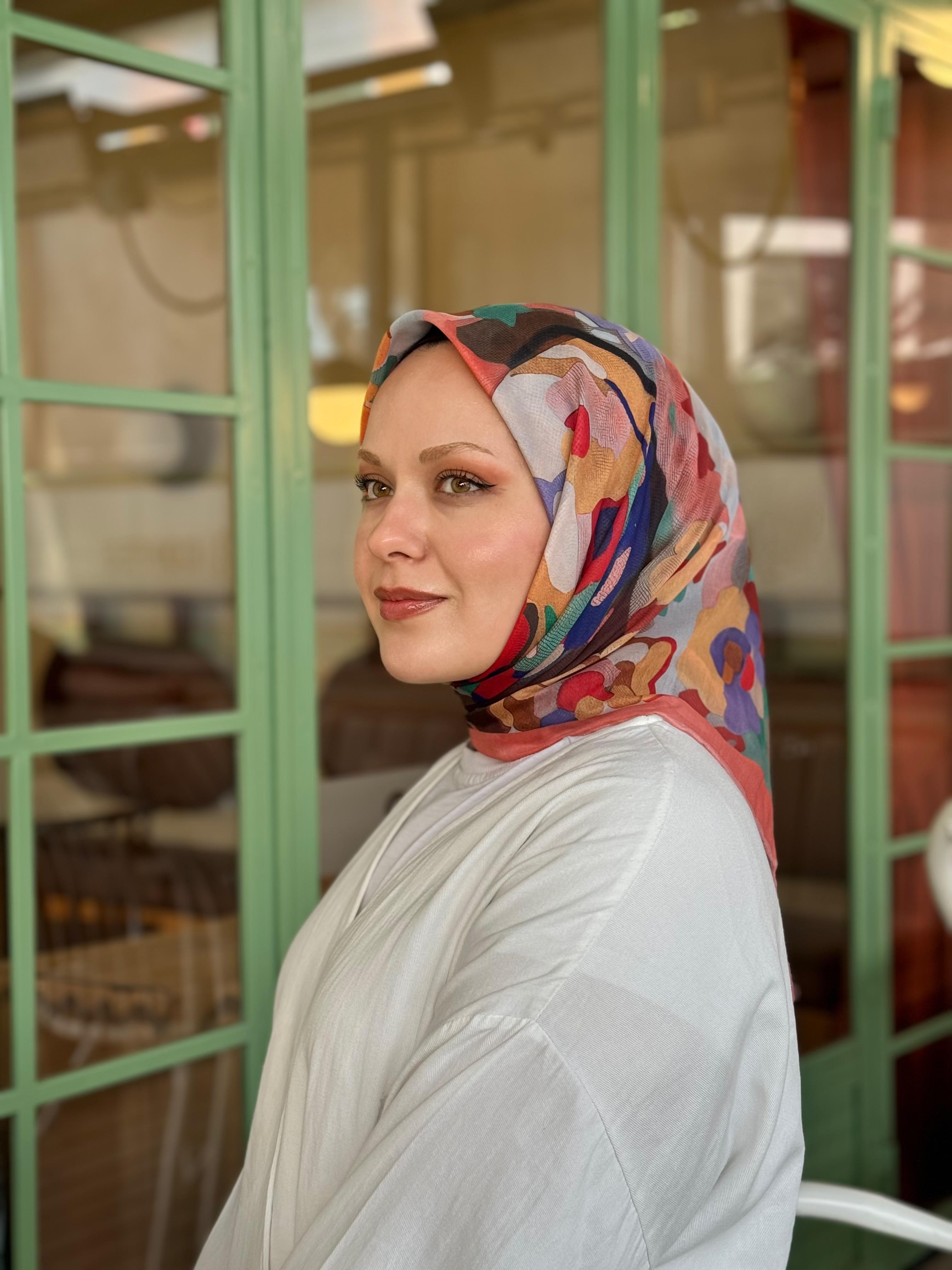 Locella Nilüfer Eşarp