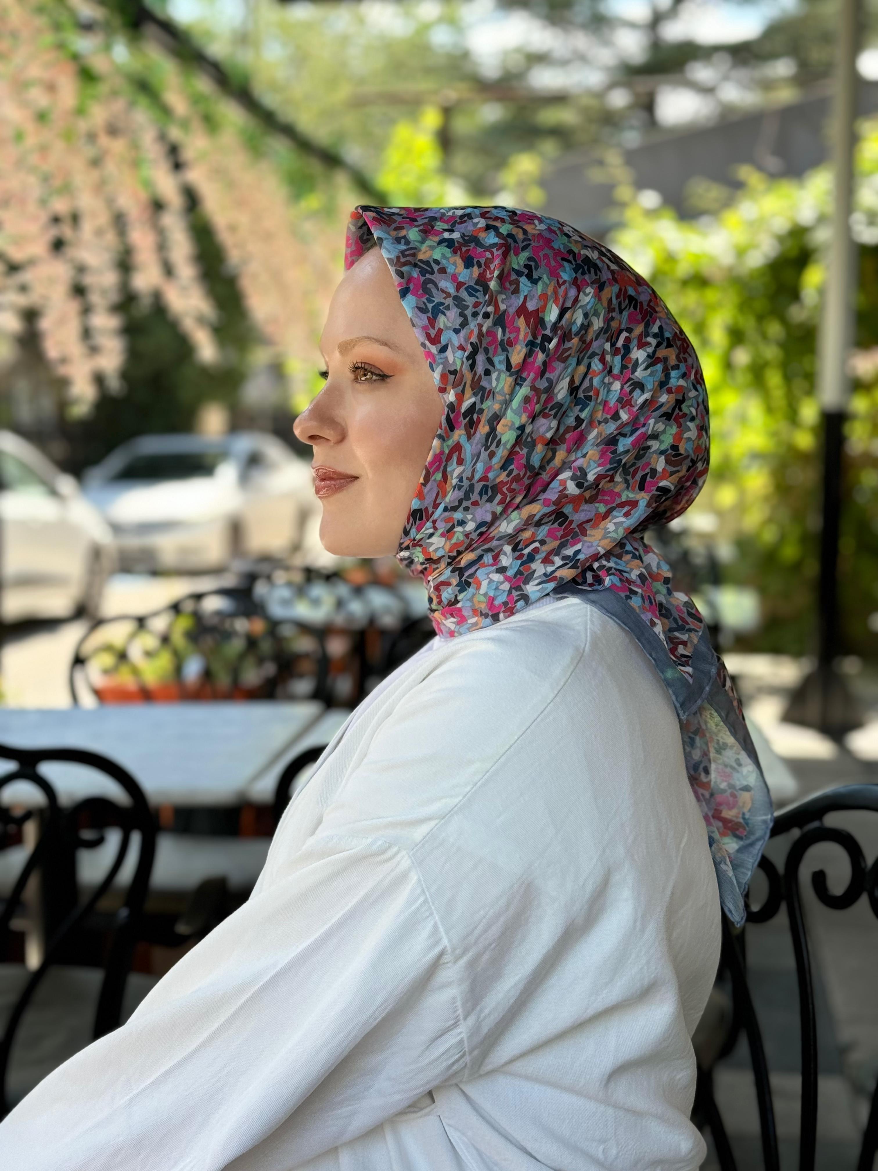 Locella Nilüfer Eşarp