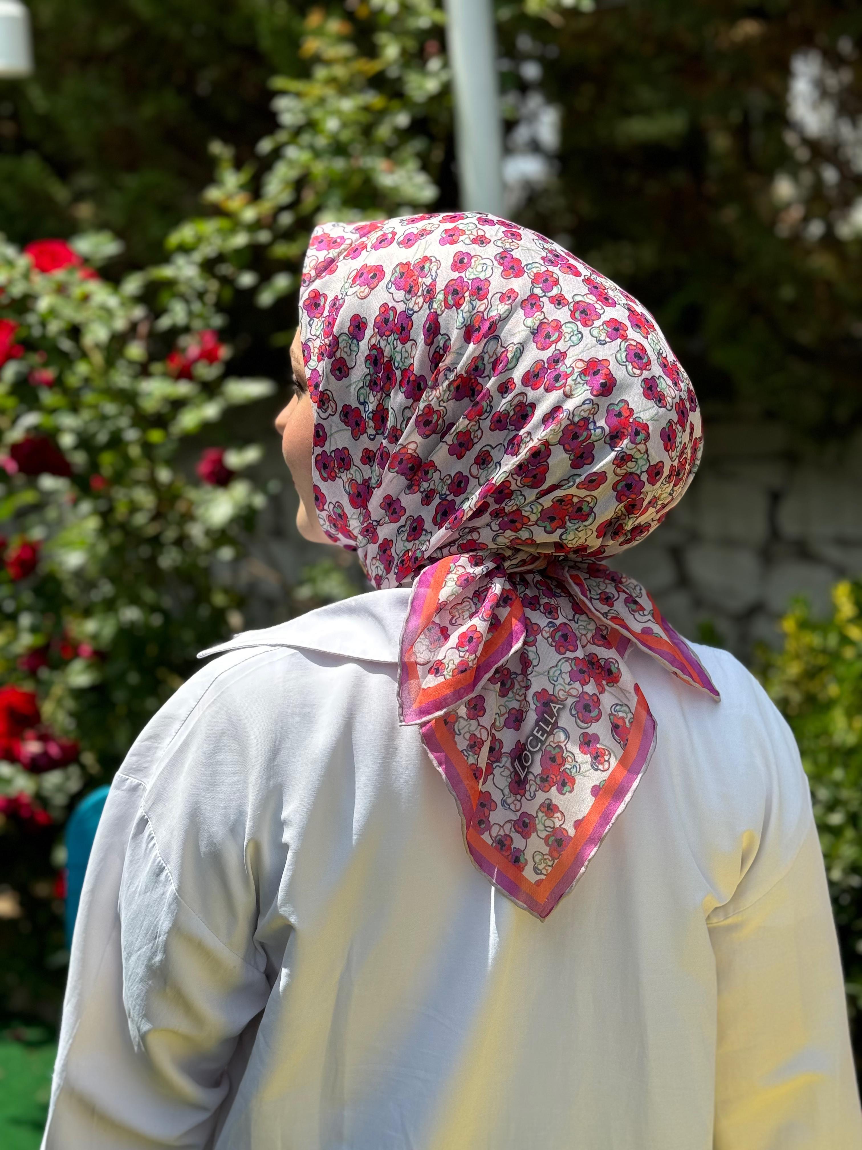 Locella Nilüfer Eşarp