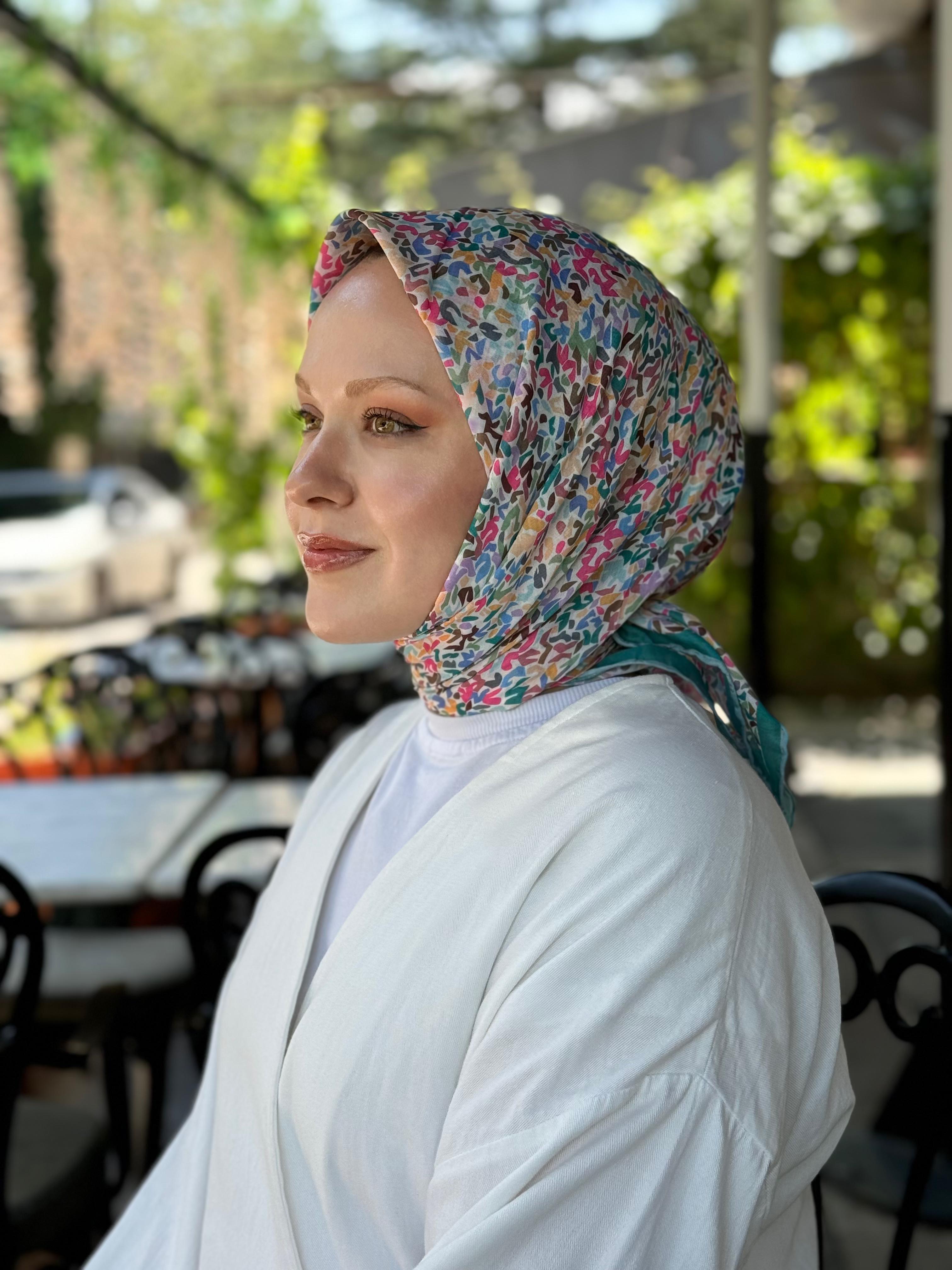 Locella Nilüfer Eşarp