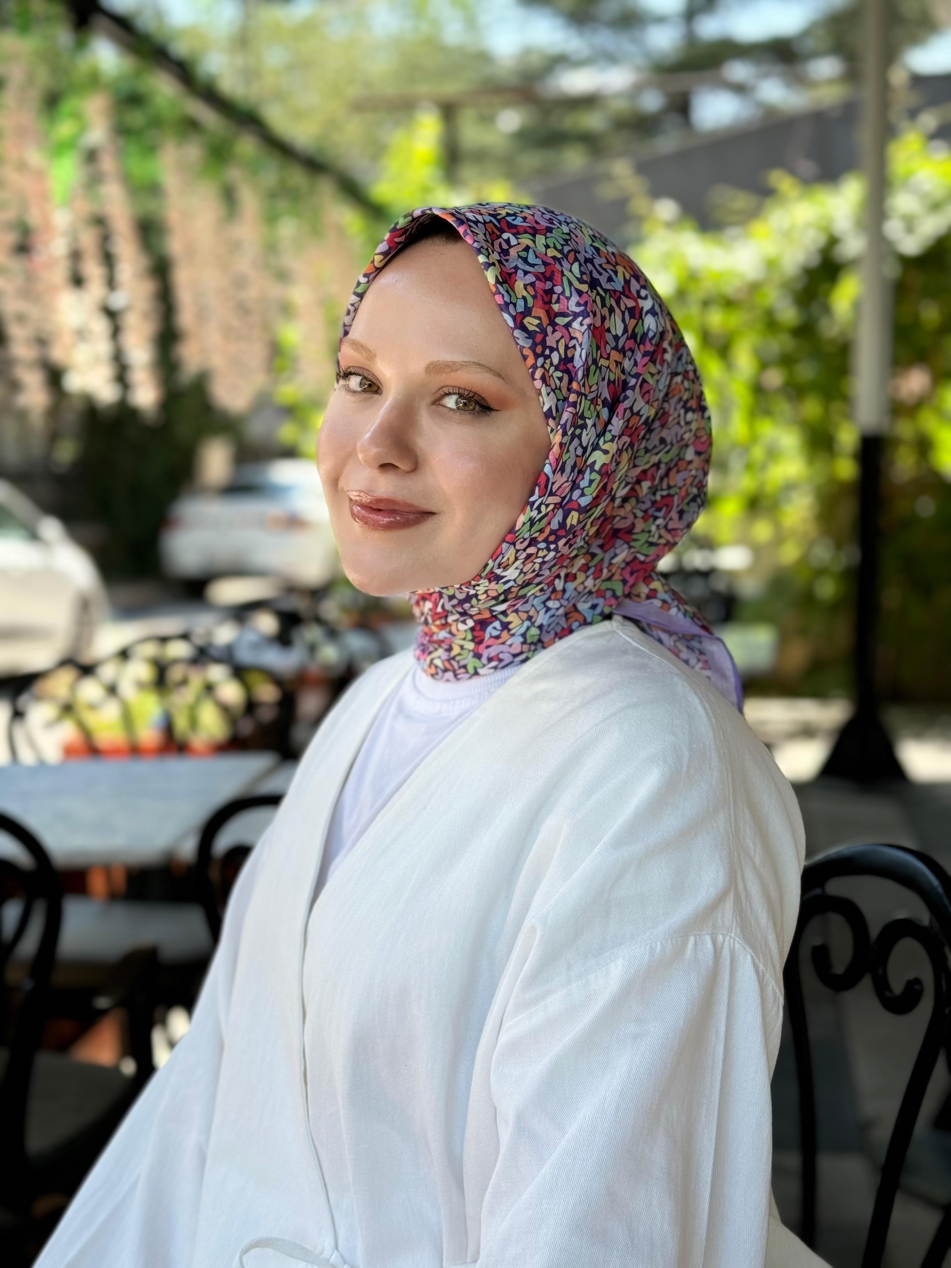 Locella Nilüfer Eşarp