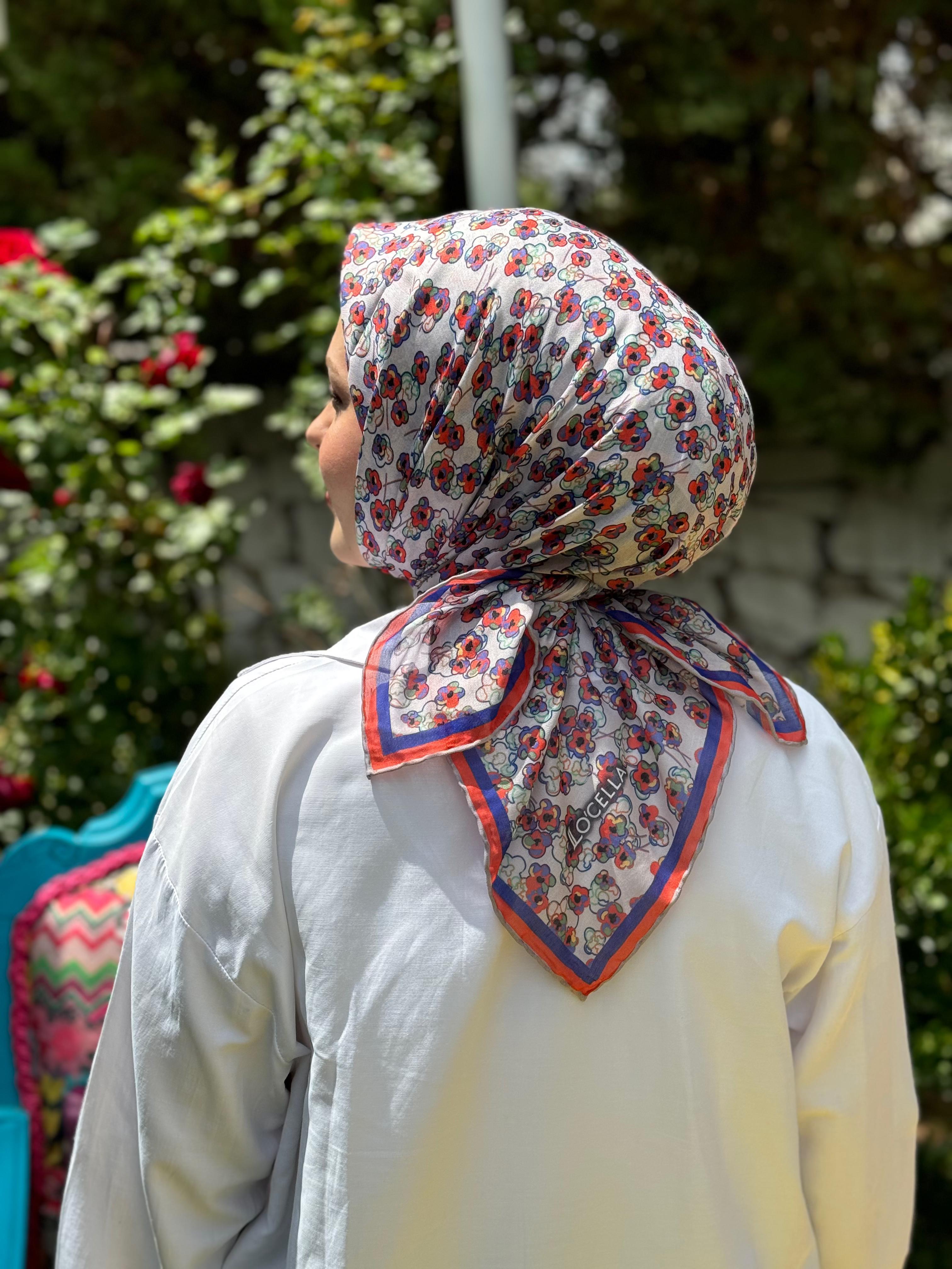 Locella Nilüfer Eşarp