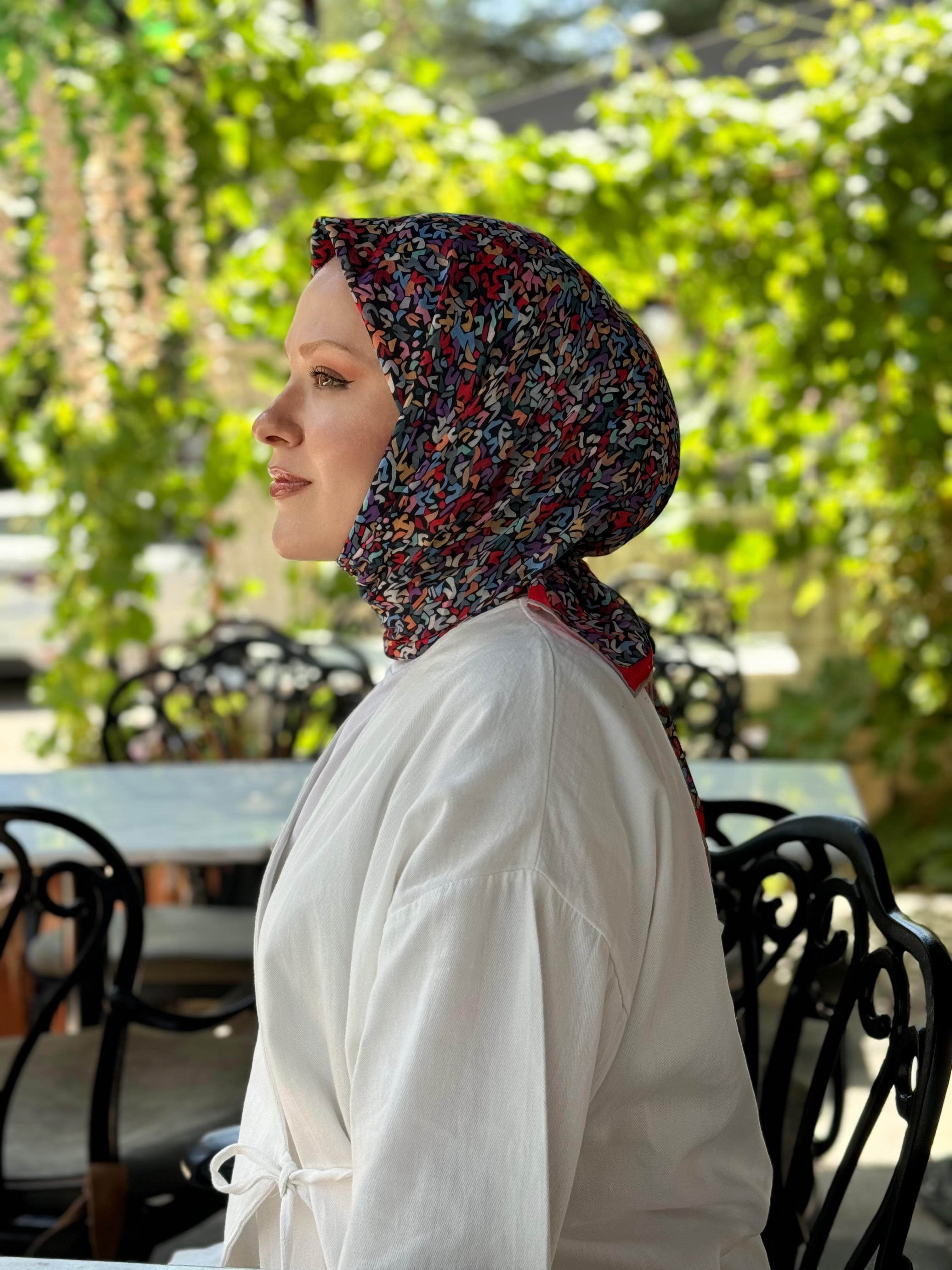 Locella Nilüfer Eşarp