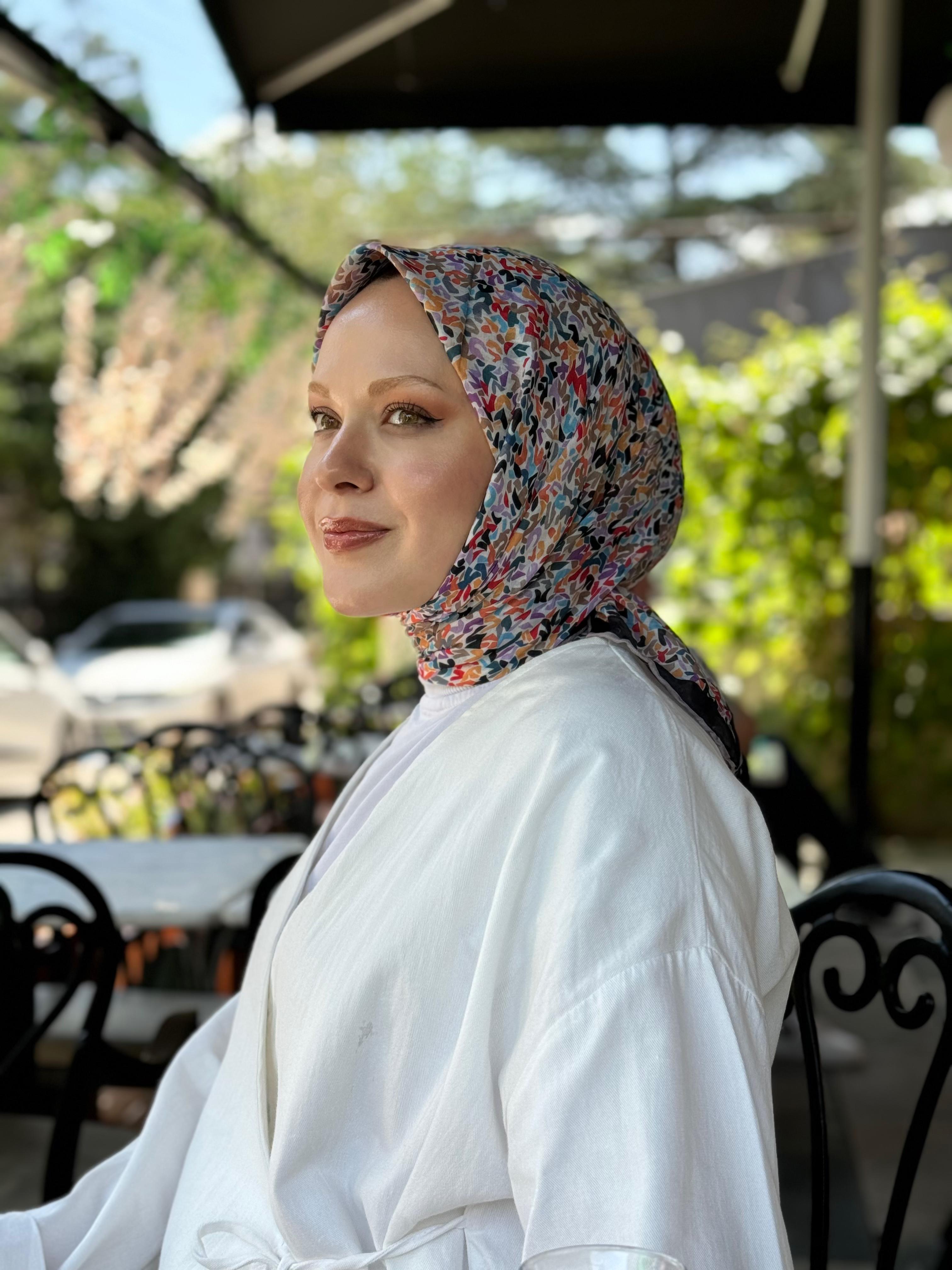 Locella Nilüfer Eşarp