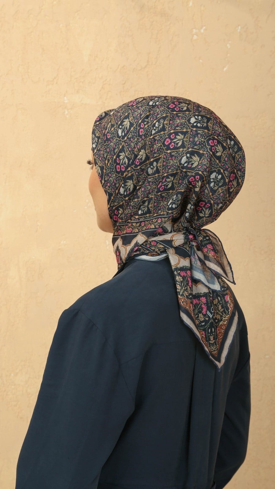 Locella Pamuk Vual Eşarp Lacivert