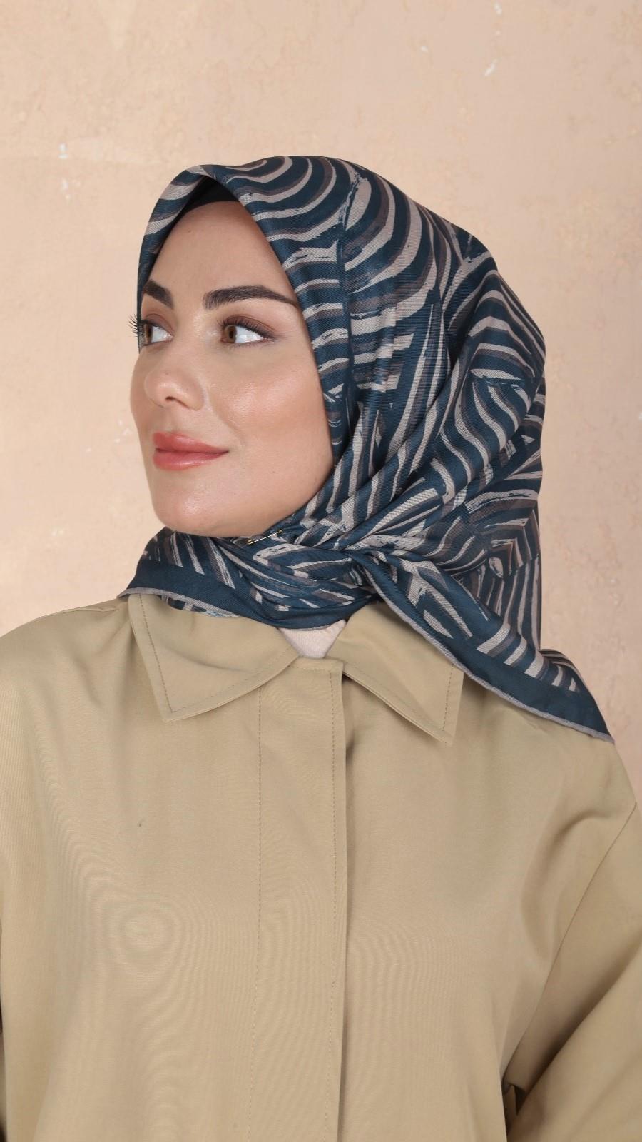 Locella Soft Pamuk Eşarp Zümrüt Yeşili-11