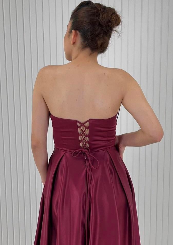Bordo Straplez Eteği Kloş Uzun Saten Abiye Elbise 