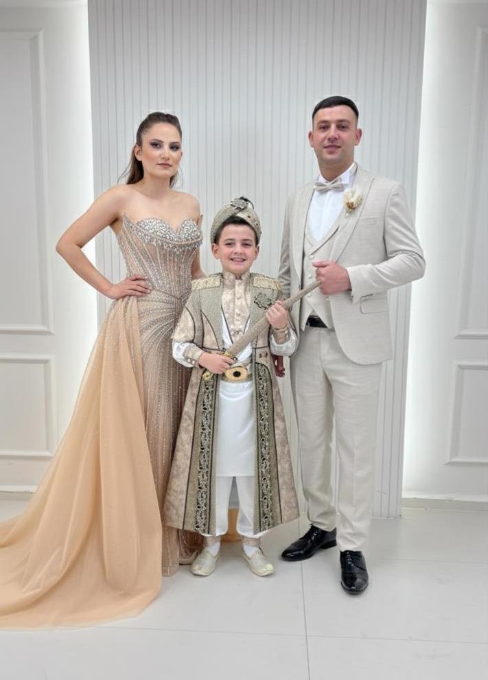 Çift Yaka Komple Nakışlı İthal Abiye Gold Kaftan Krem Damatlık Kombin Set 188