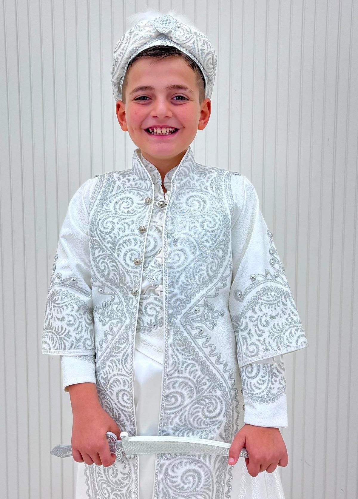 Gümüş Lüks Lase Simli Kaftan Sünnet Kıyafeti