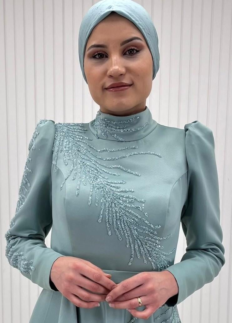 Mint Balon Kollu Şifon Kendinden Kemerli Tesettür Abiye