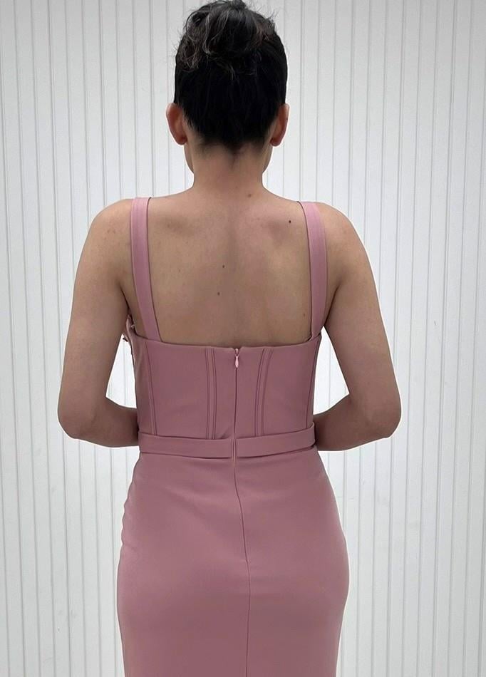 Pudra Kalın Askılı Üstü Nakışlı Dantel Midi Elbise