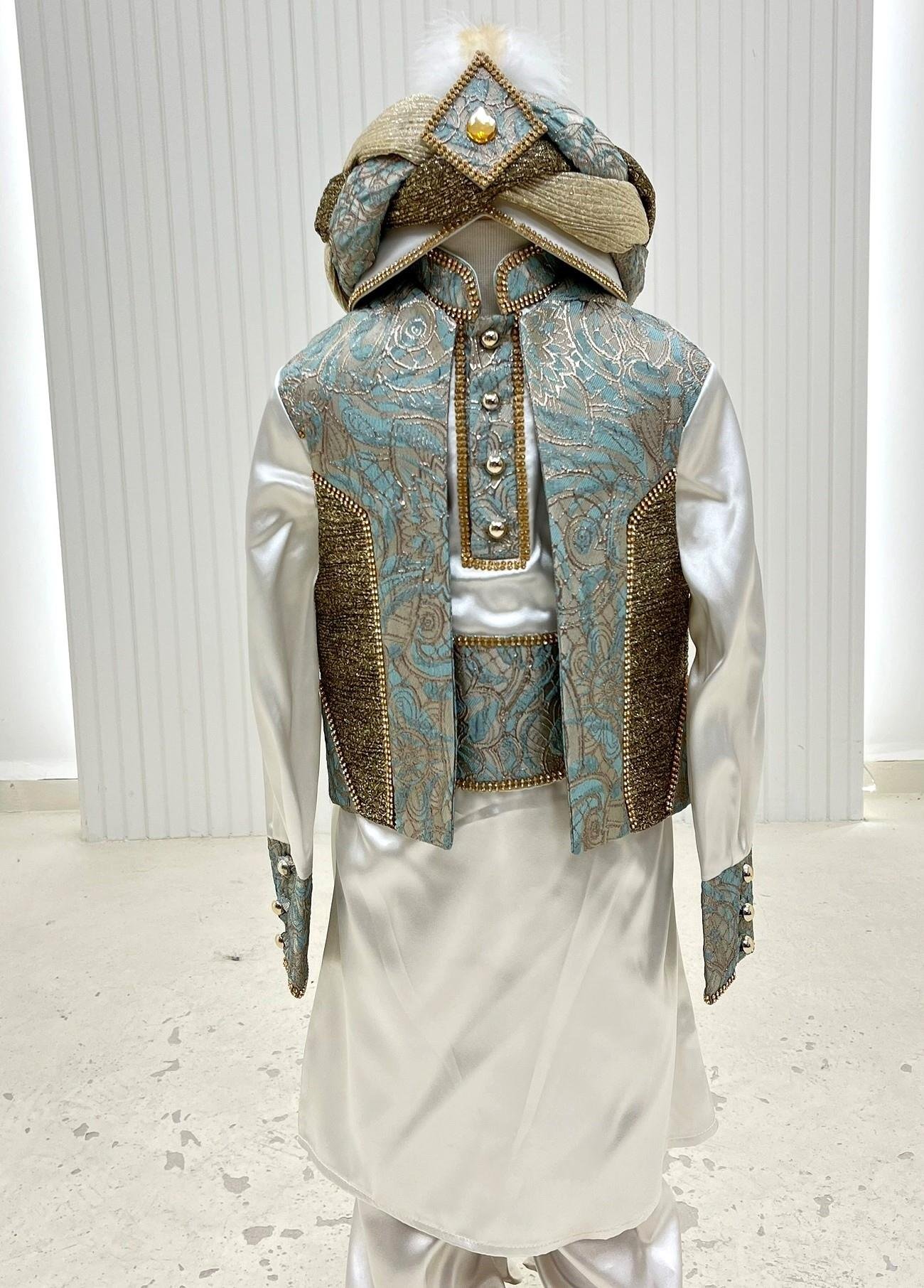 Turkuaz Desenli Brokar Kumaş Kombinli Sıra Taşlı Kaftan Sünnet Kıyafeti