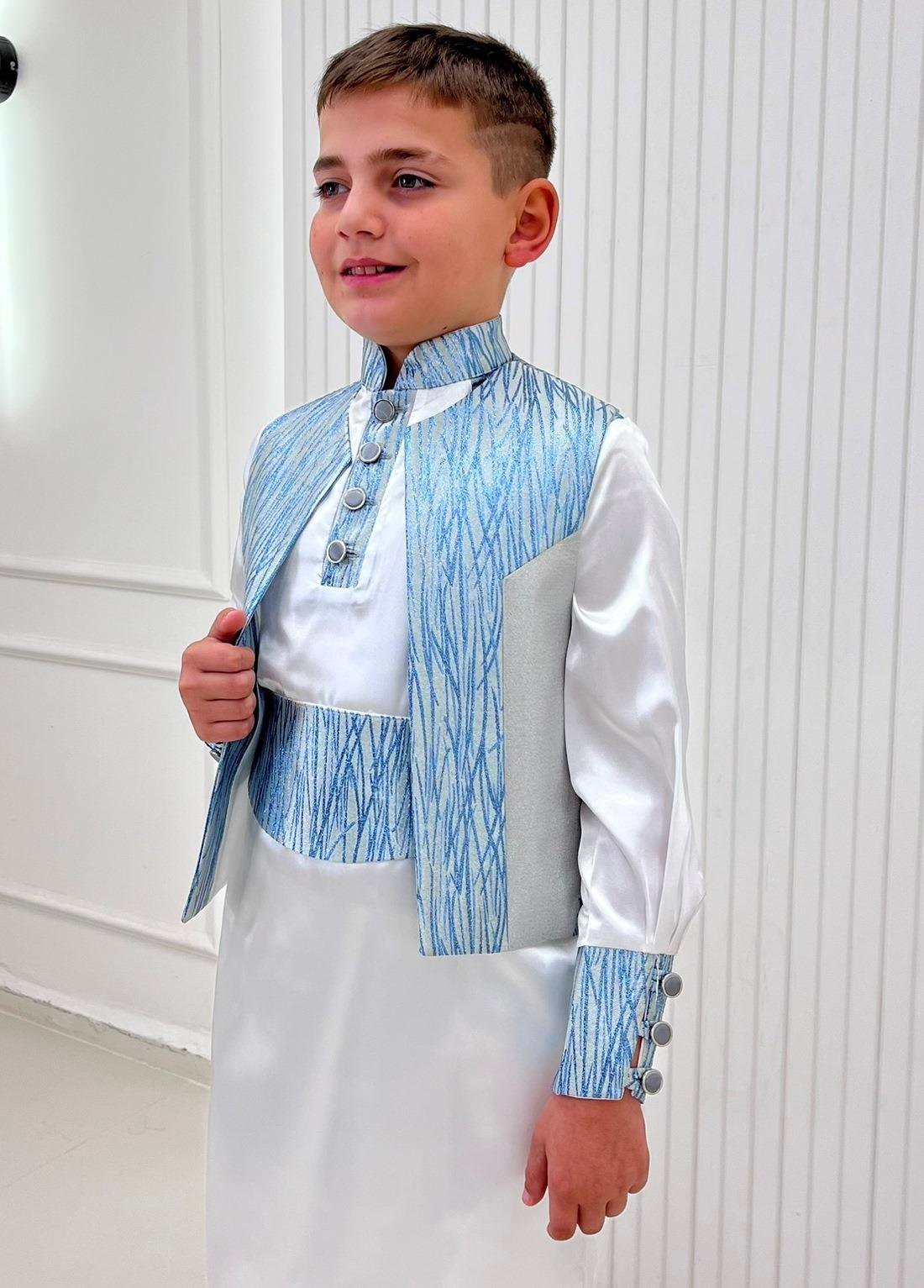 Turkuaz Tuğra Broşlu Desenli Kumaş Kaftan Sünnet Kıyafeti