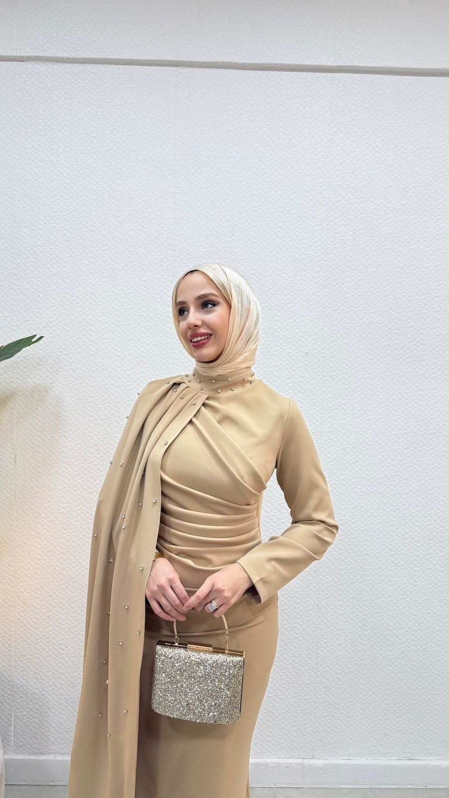 Dila Elbise Golden 