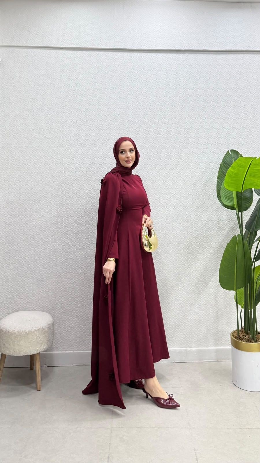 Gül Elbise Kuyruklu Bordo 