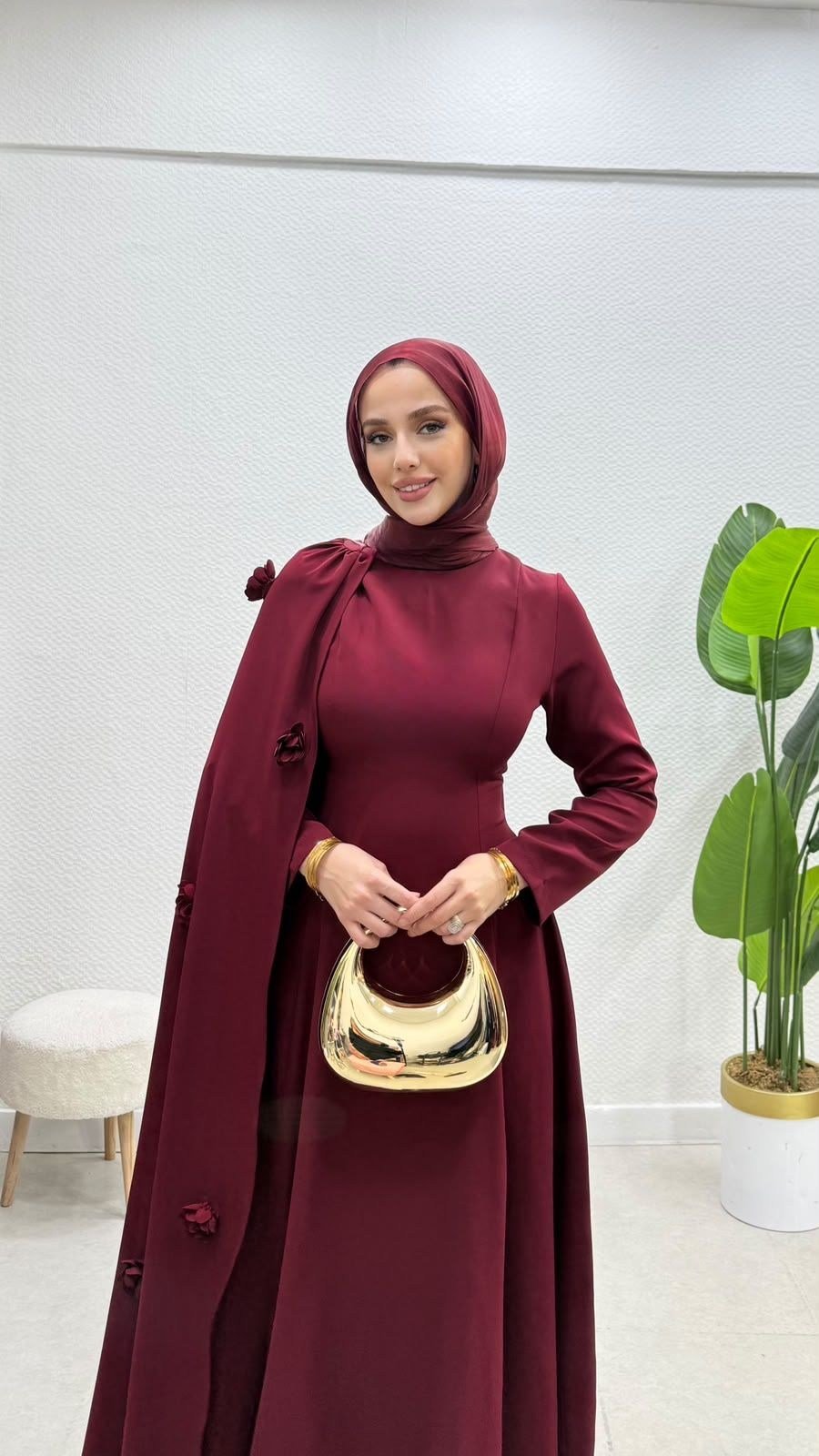 Gül Elbise Kuyruklu Bordo 