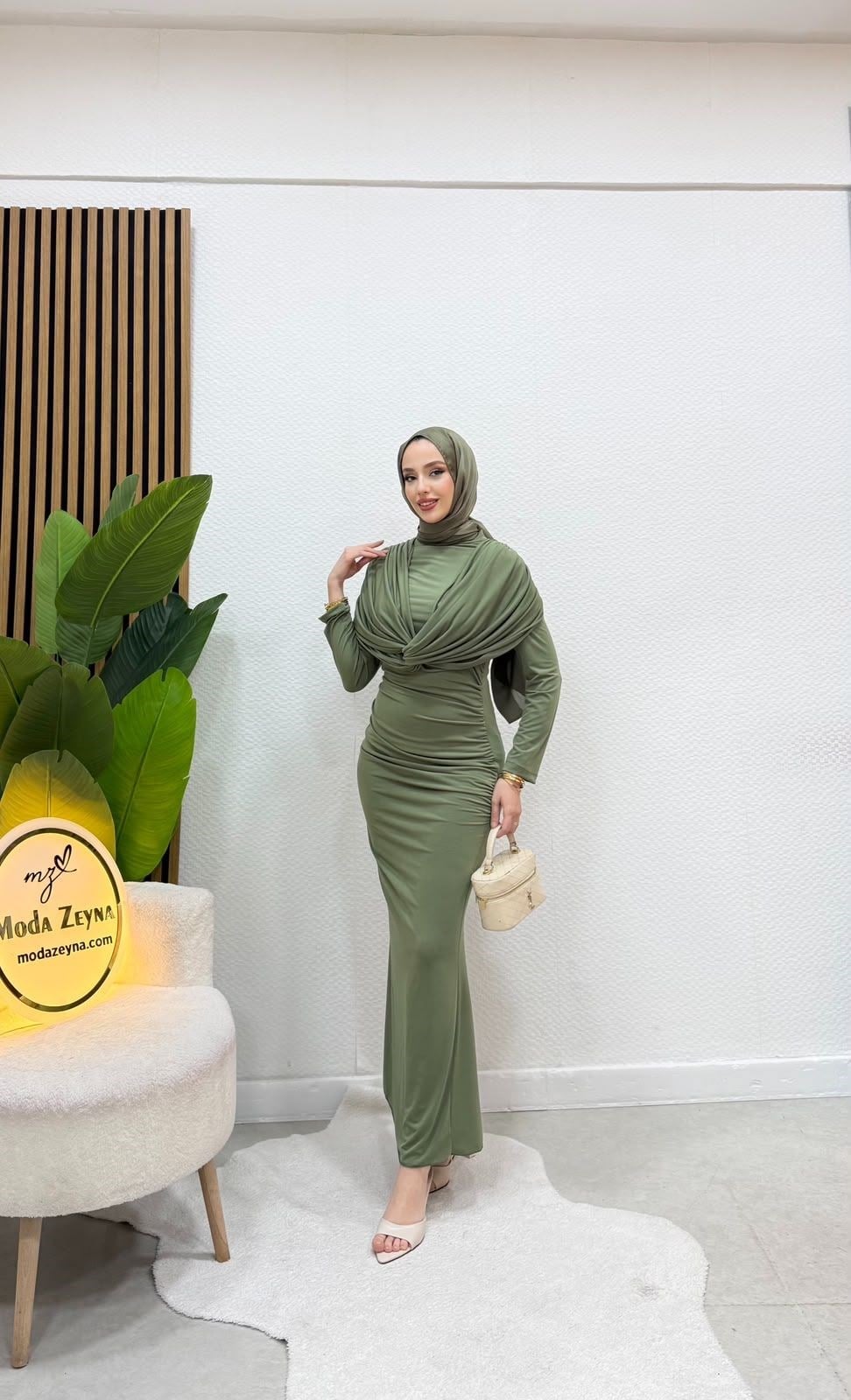 Leyla Elbise Haki